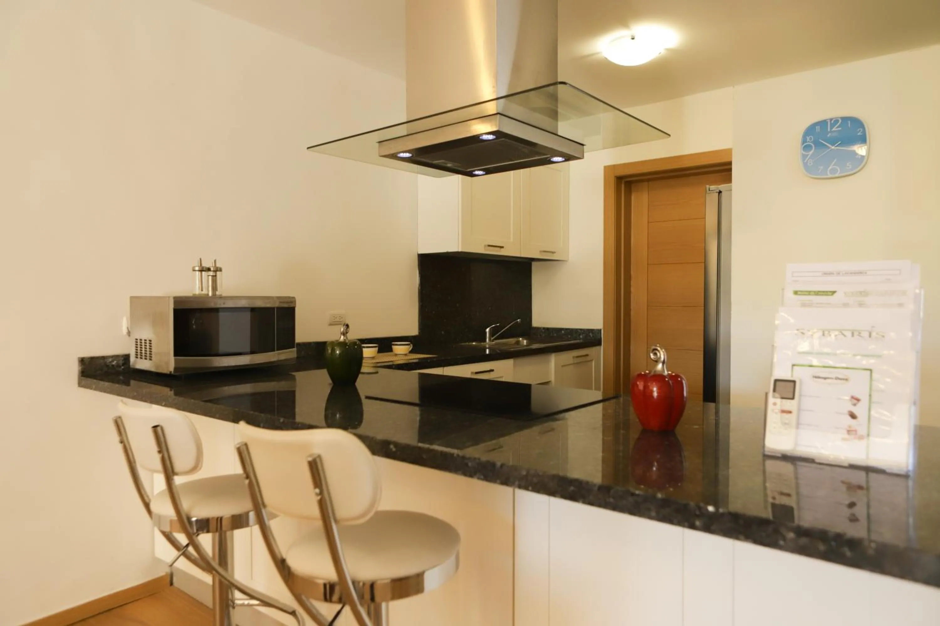 Sybaris Suites & Residences