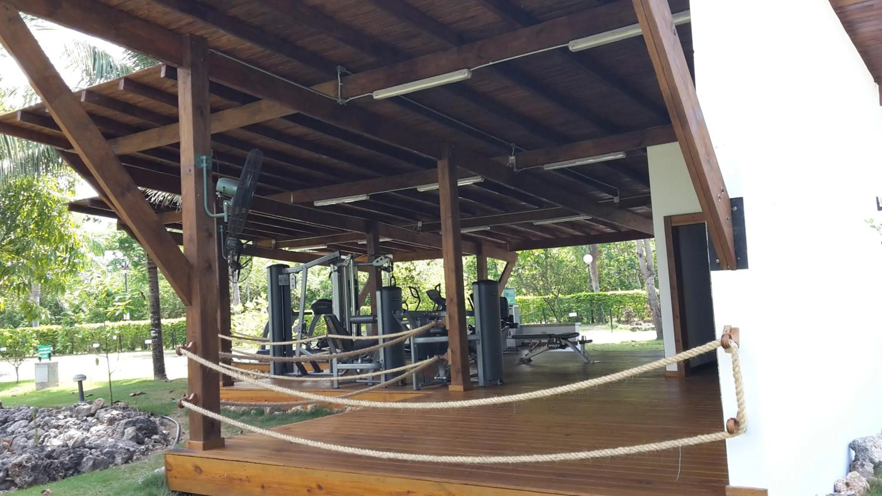 Sybaris Suites & Residences