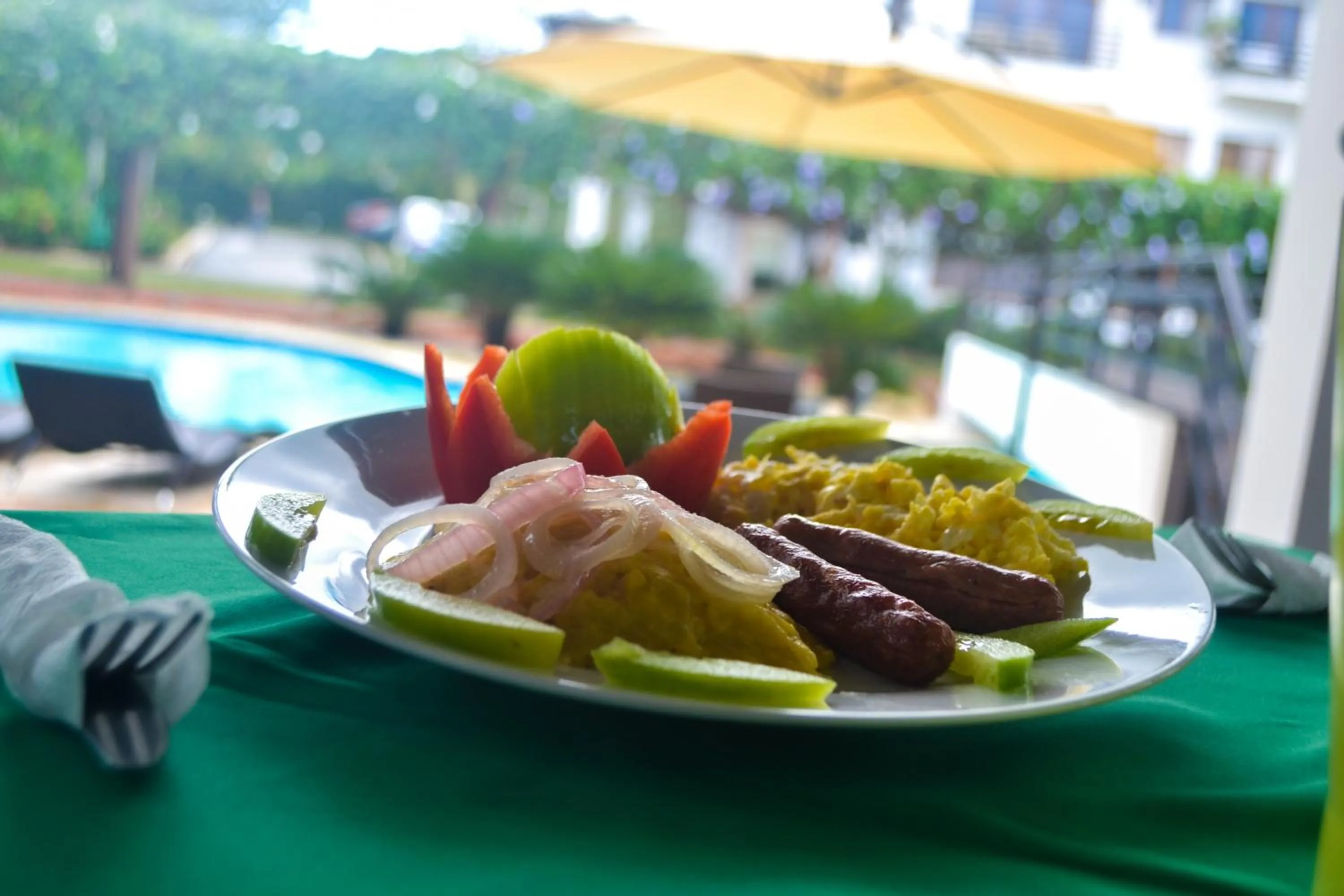 Breakfast in Sybaris Suites & Residences