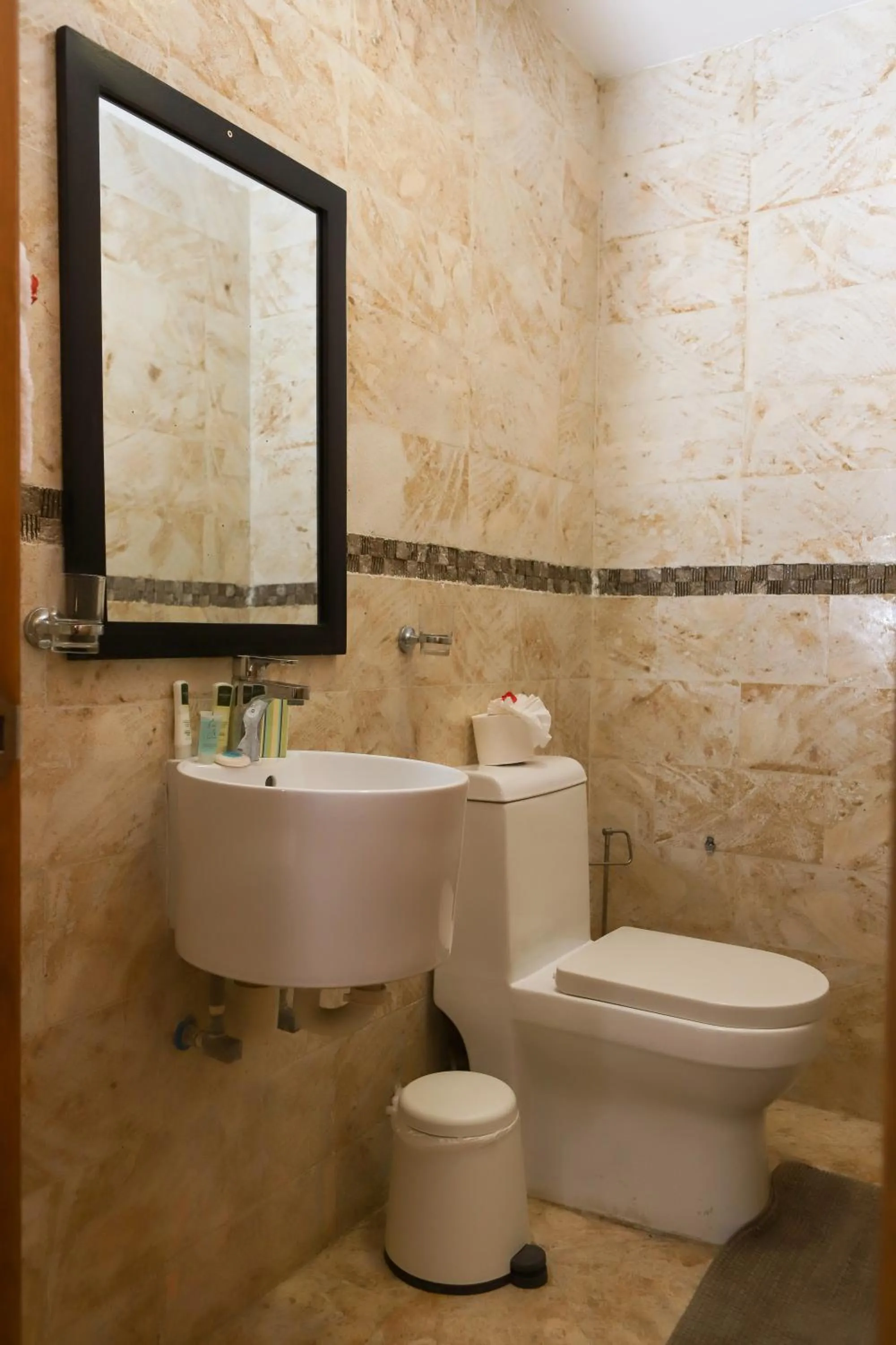 Sybaris Suites & Residences