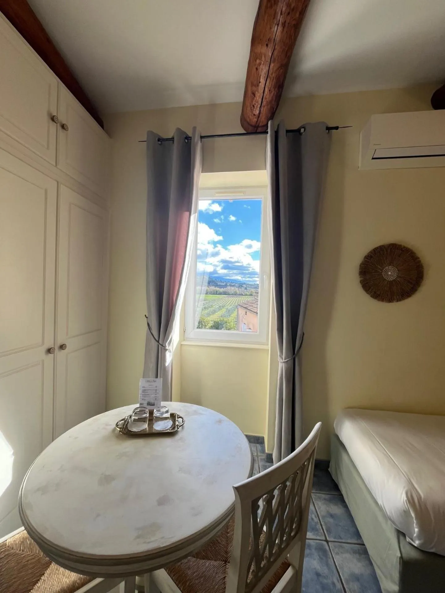 View (from property/room), Bed in Logis Hôtel La Bastide des Monges