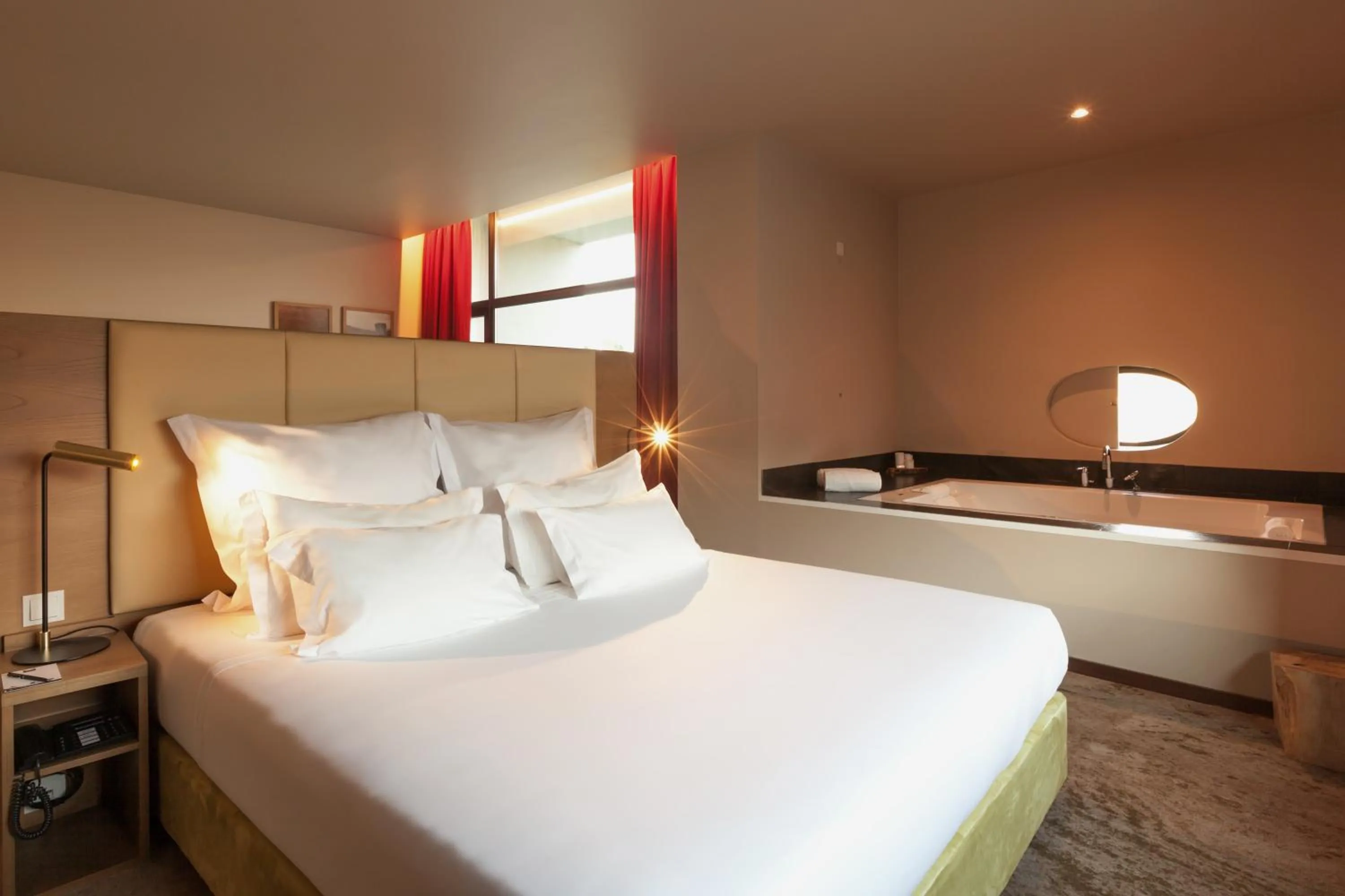 Bed in Douro Palace Hotel Resort & SPA