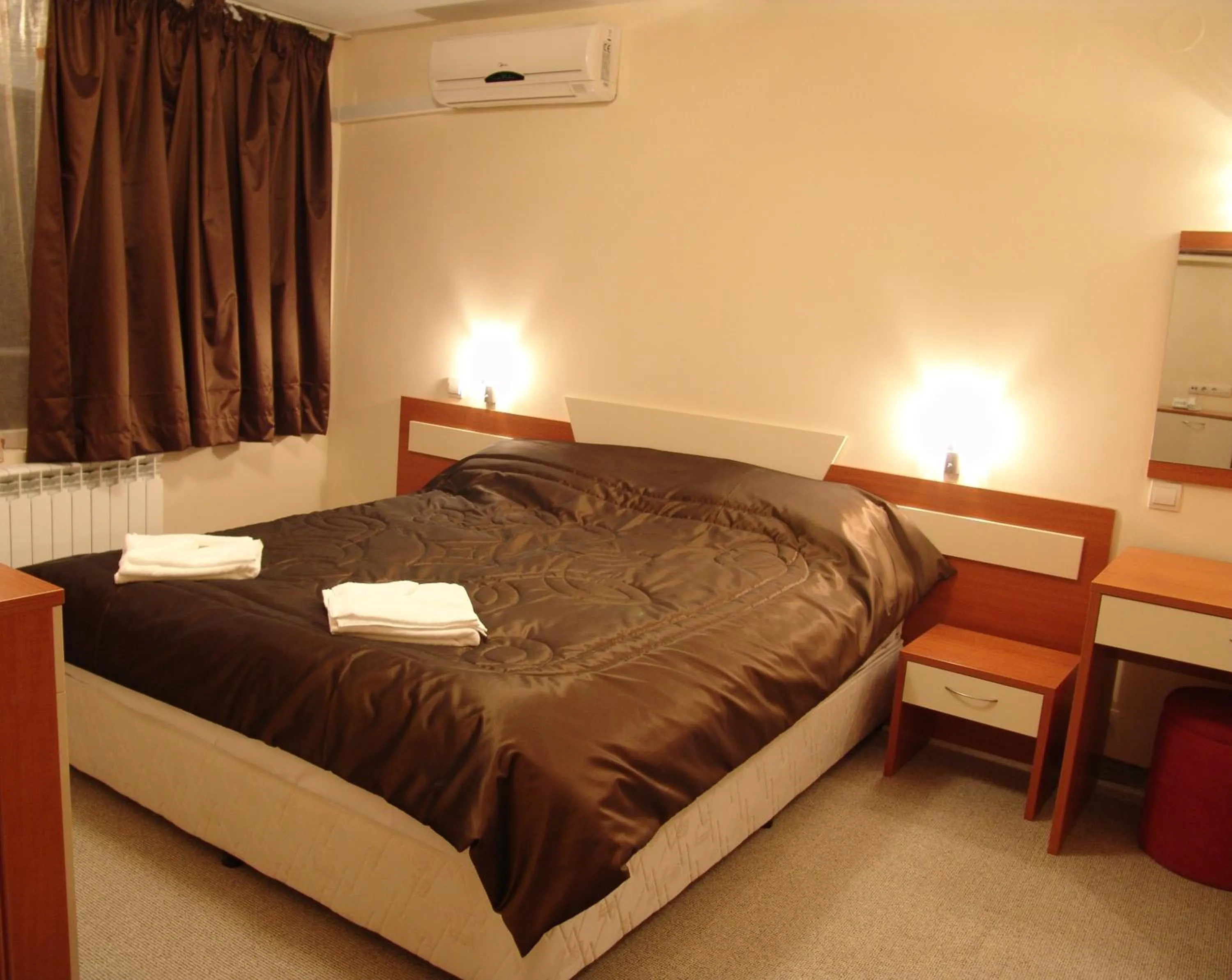 Bed in Relax Coop Hotel