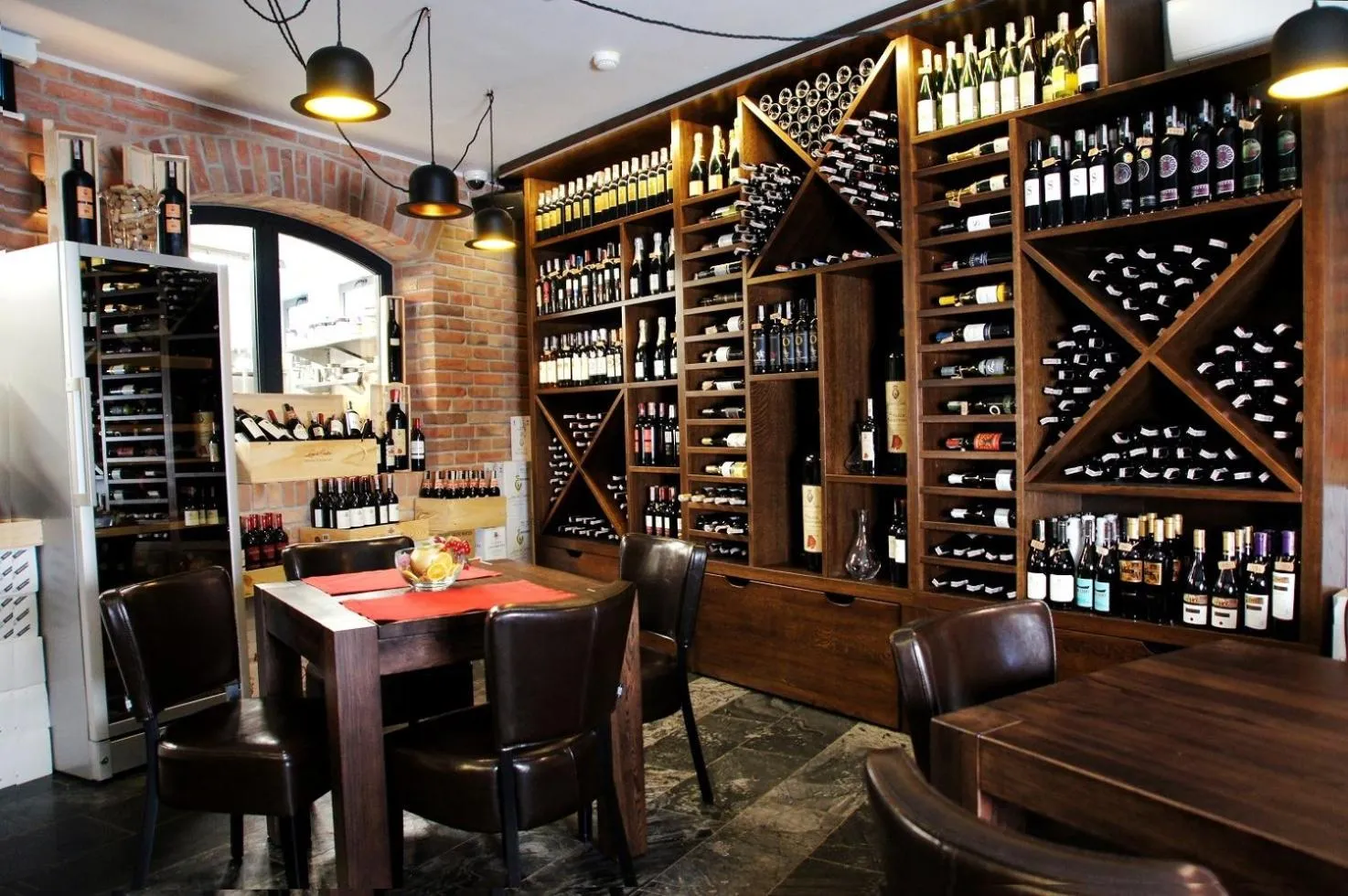 Restaurant/places to eat in BoutiqueHotel Aristo