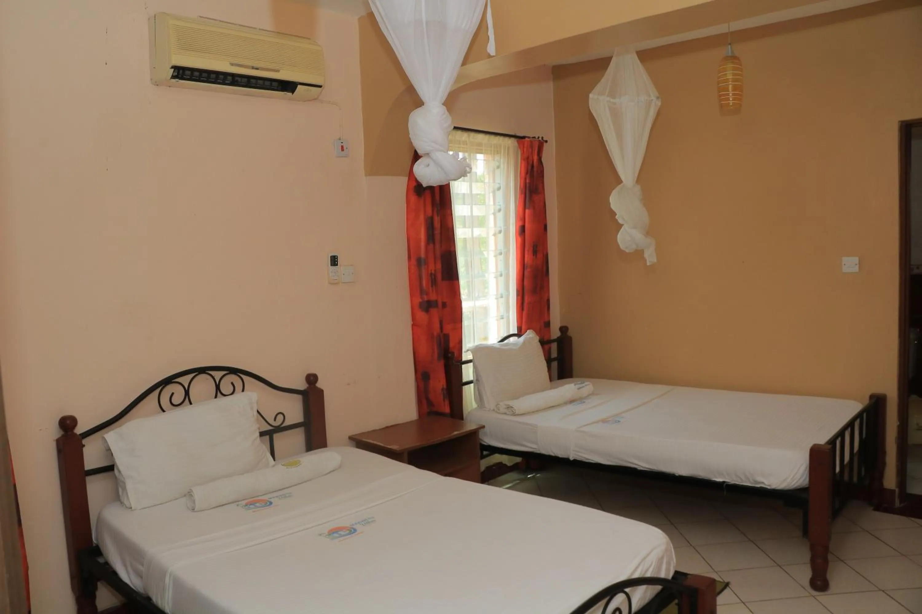 Bed in Makwetu Villas