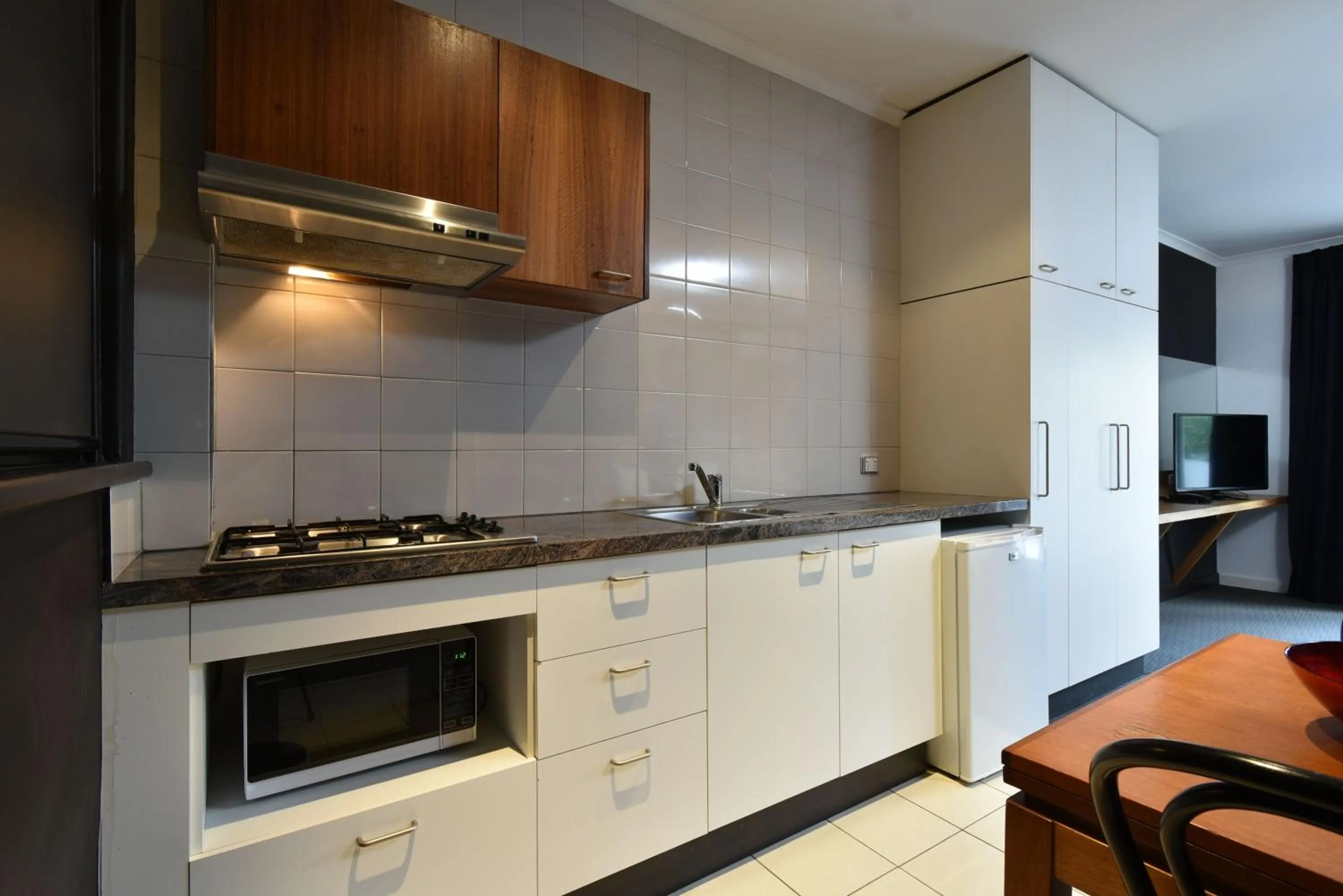 Kitchen or kitchenette in Riverview on Mount Street