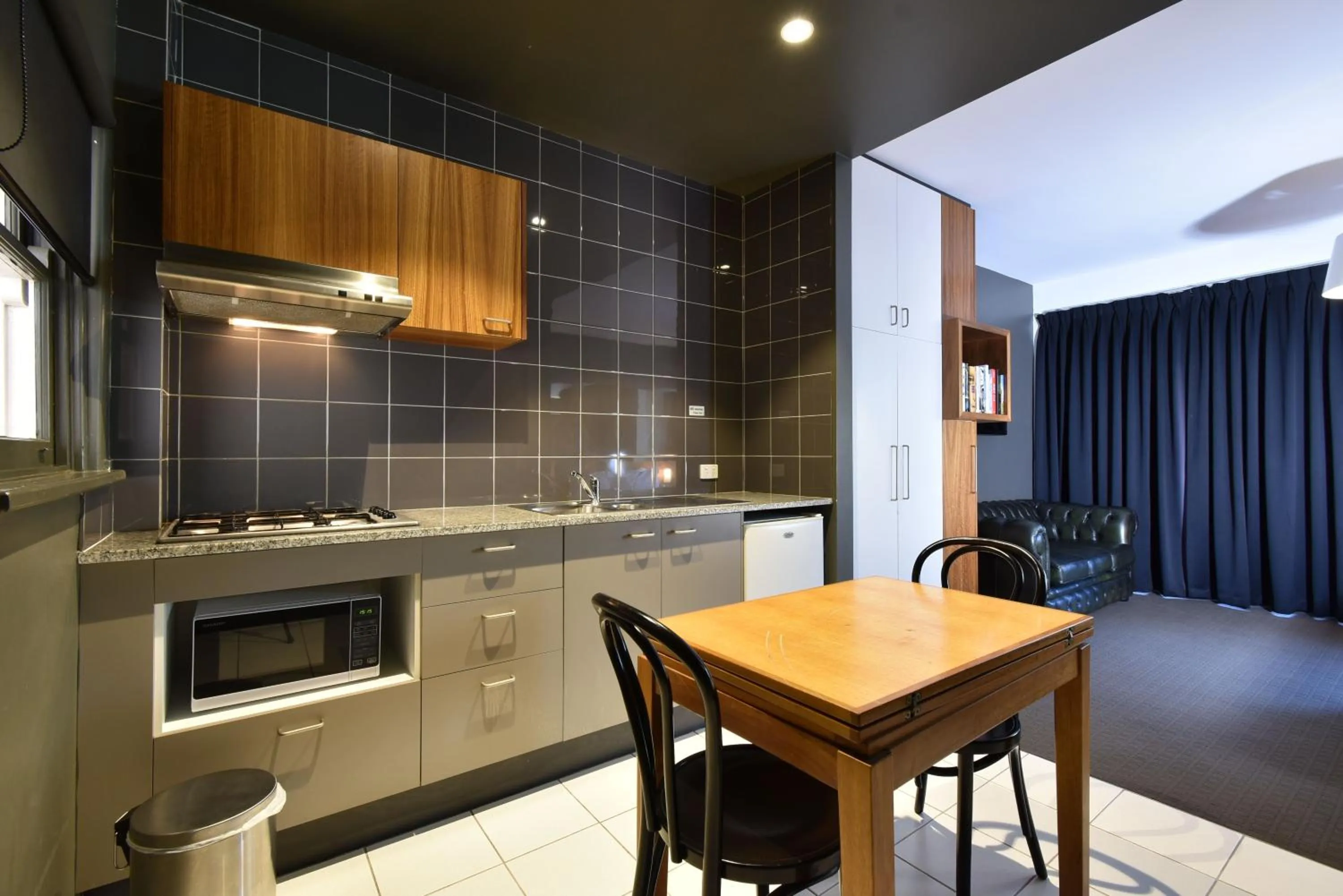 Kitchen or kitchenette in Riverview on Mount Street
