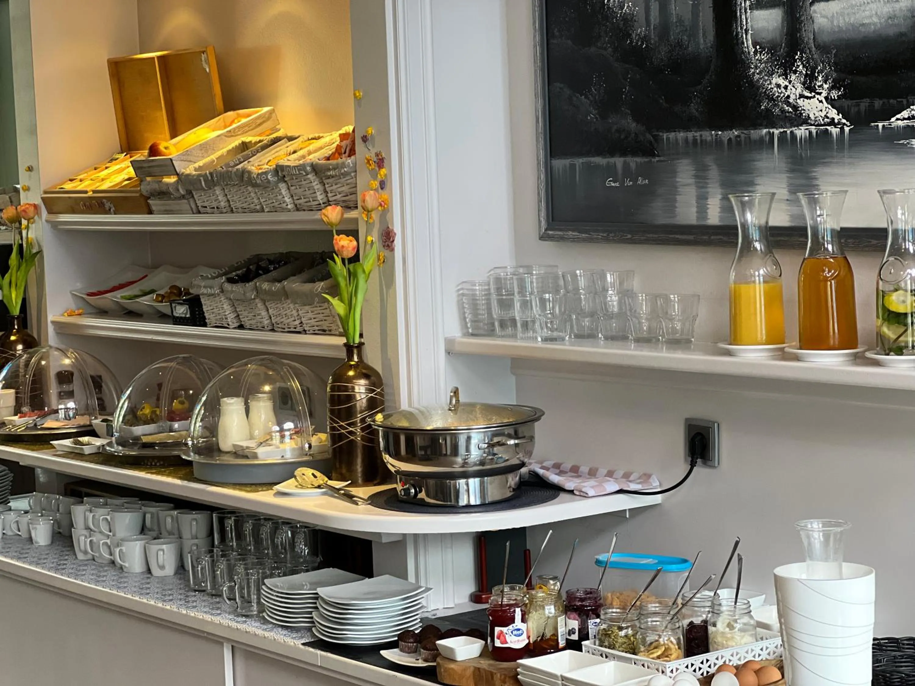 Buffet breakfast in Hotel Clemens