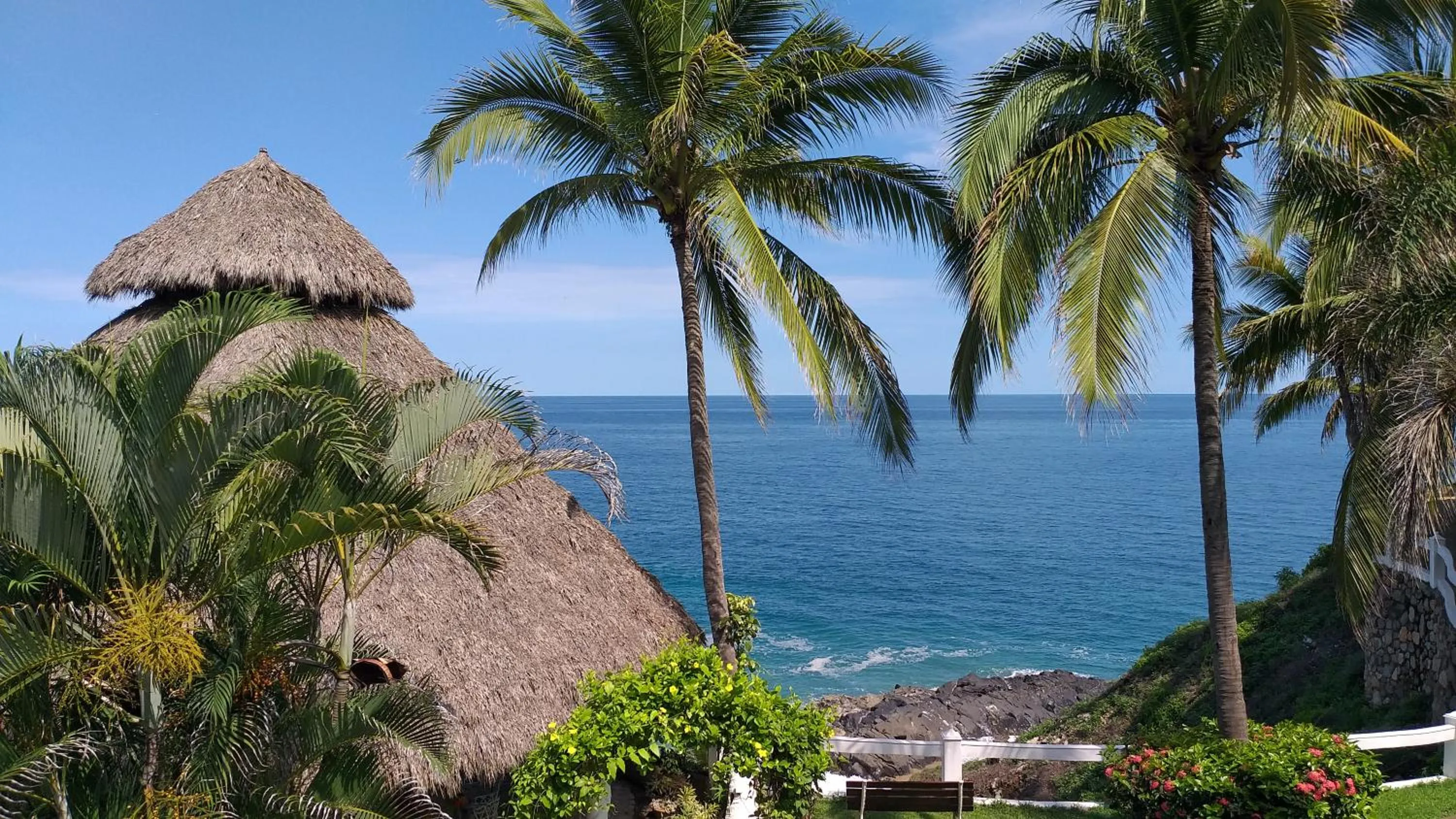 Sea view in Bungalows Lydia San Pancho