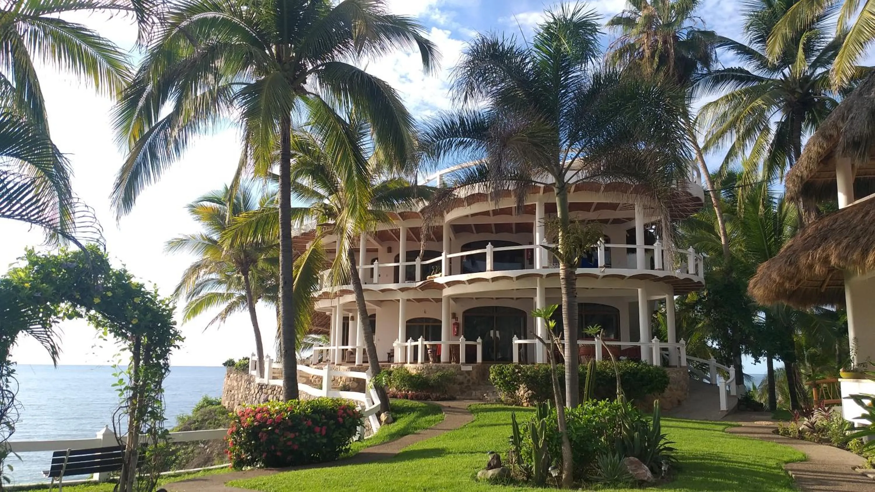 Property building in Bungalows Lydia San Pancho