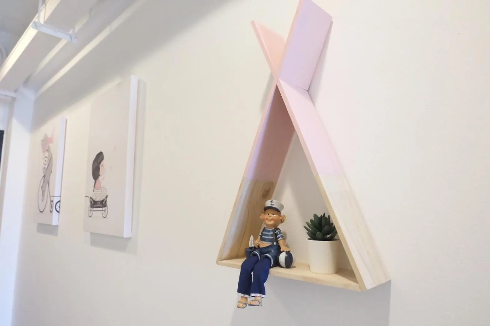 Decorative detail in Bonne Nuit Hotel, Hua Hin