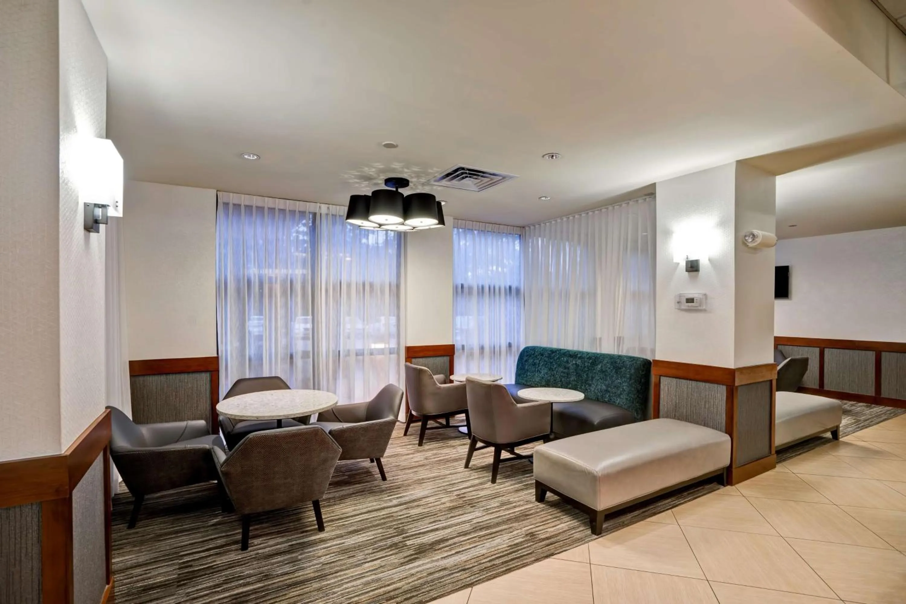 Lobby or reception, Bed in Hyatt Place Richmond - Innsbrook