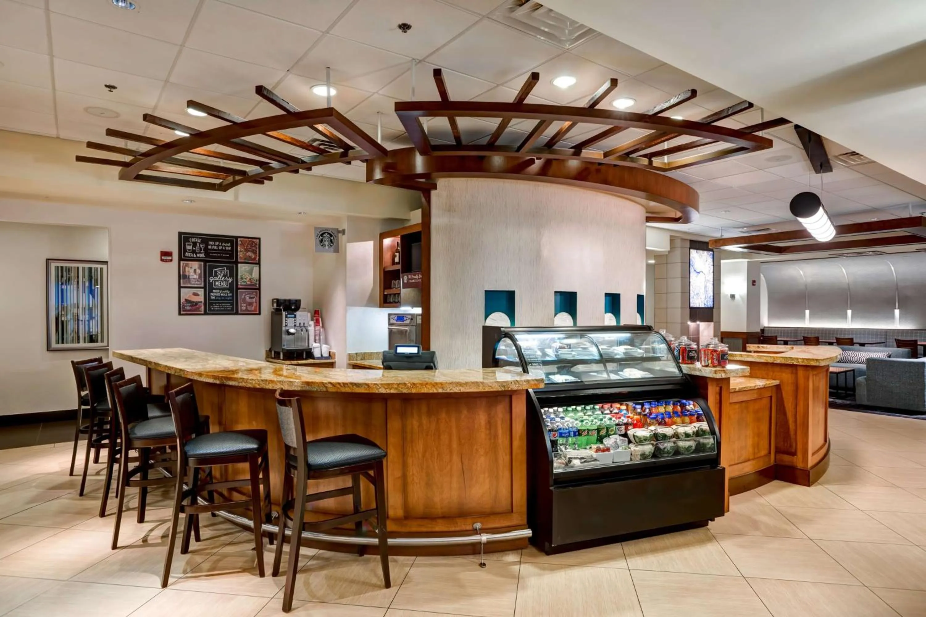 Lounge or bar in Hyatt Place Richmond - Innsbrook