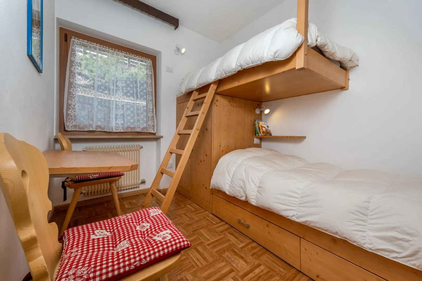 Bed in Residence Weiss