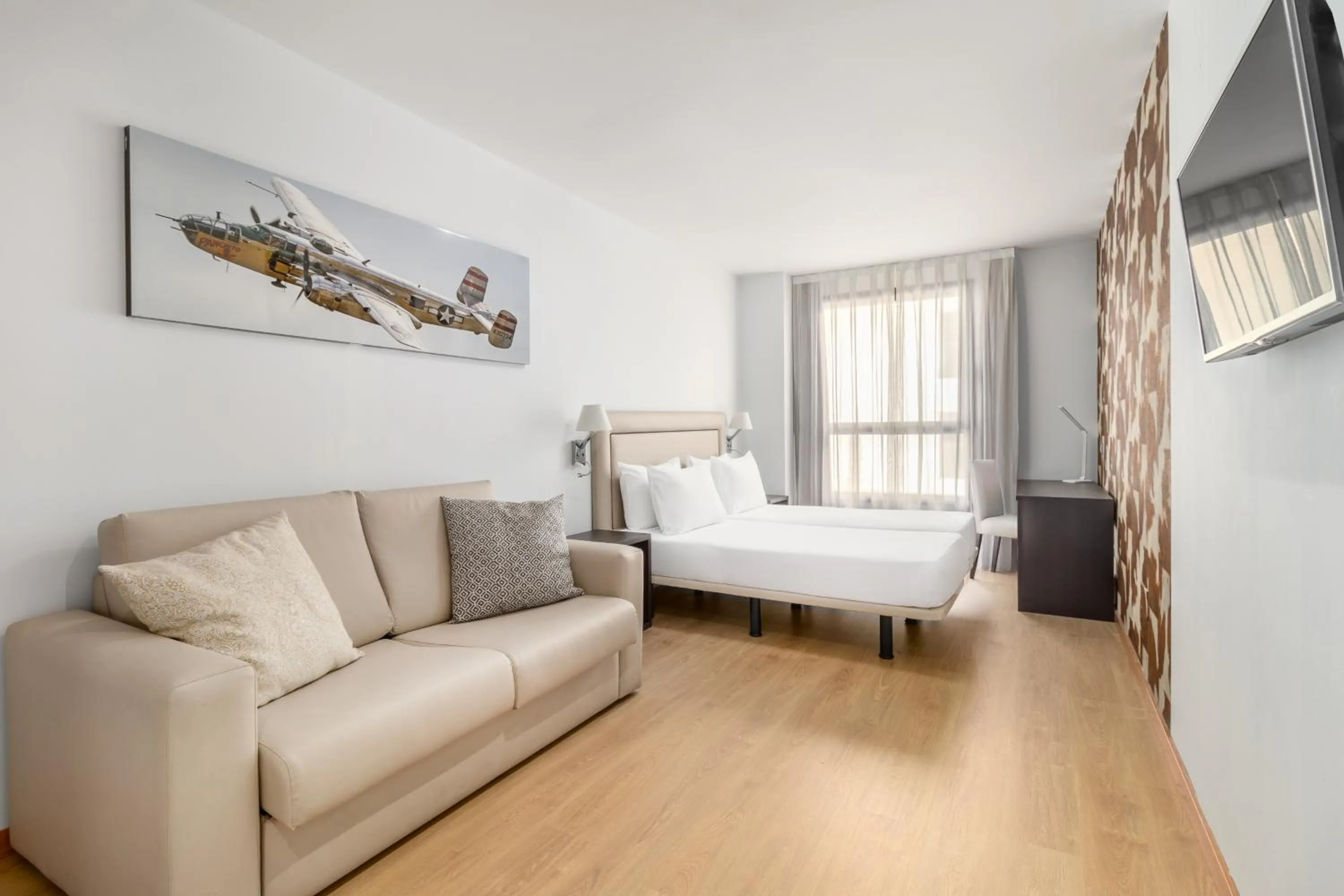 Bed in Exe Convention Plaza Madrid