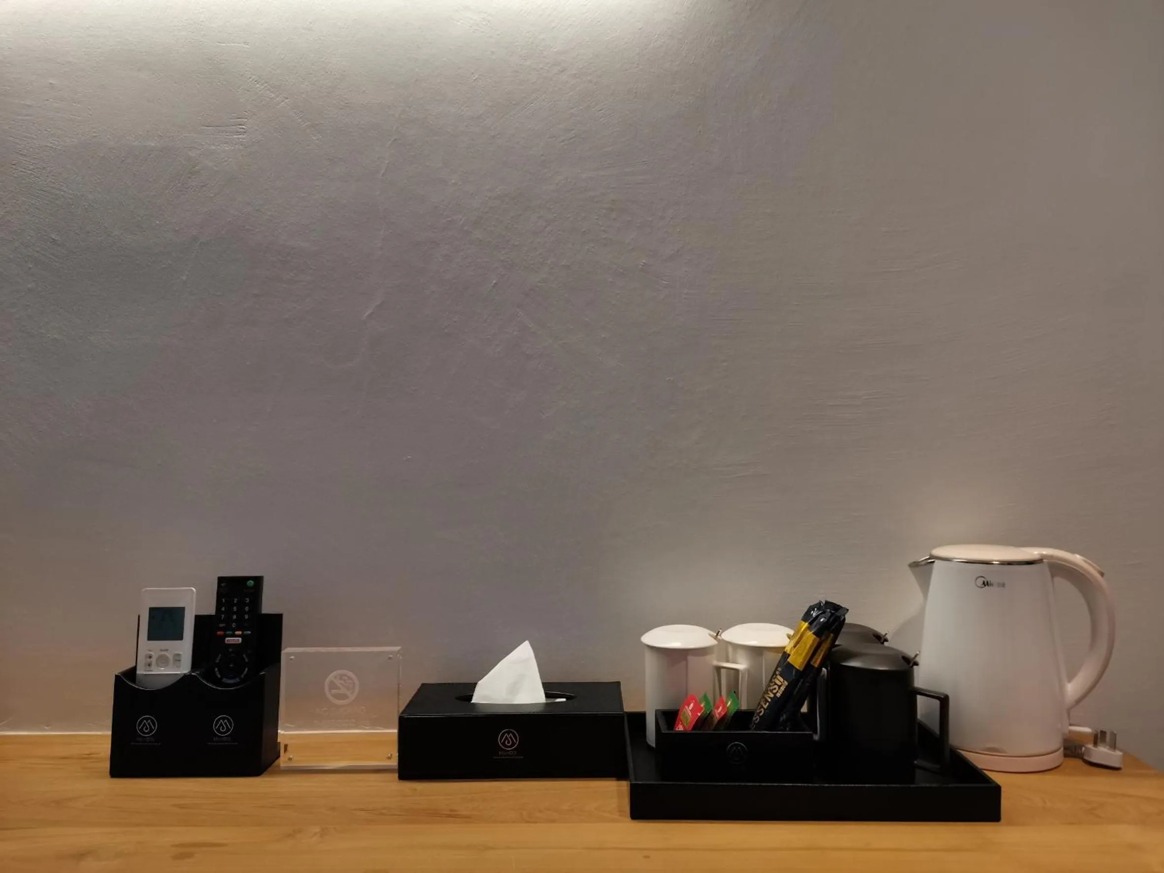 Coffee/tea facilities in M5 Hotel