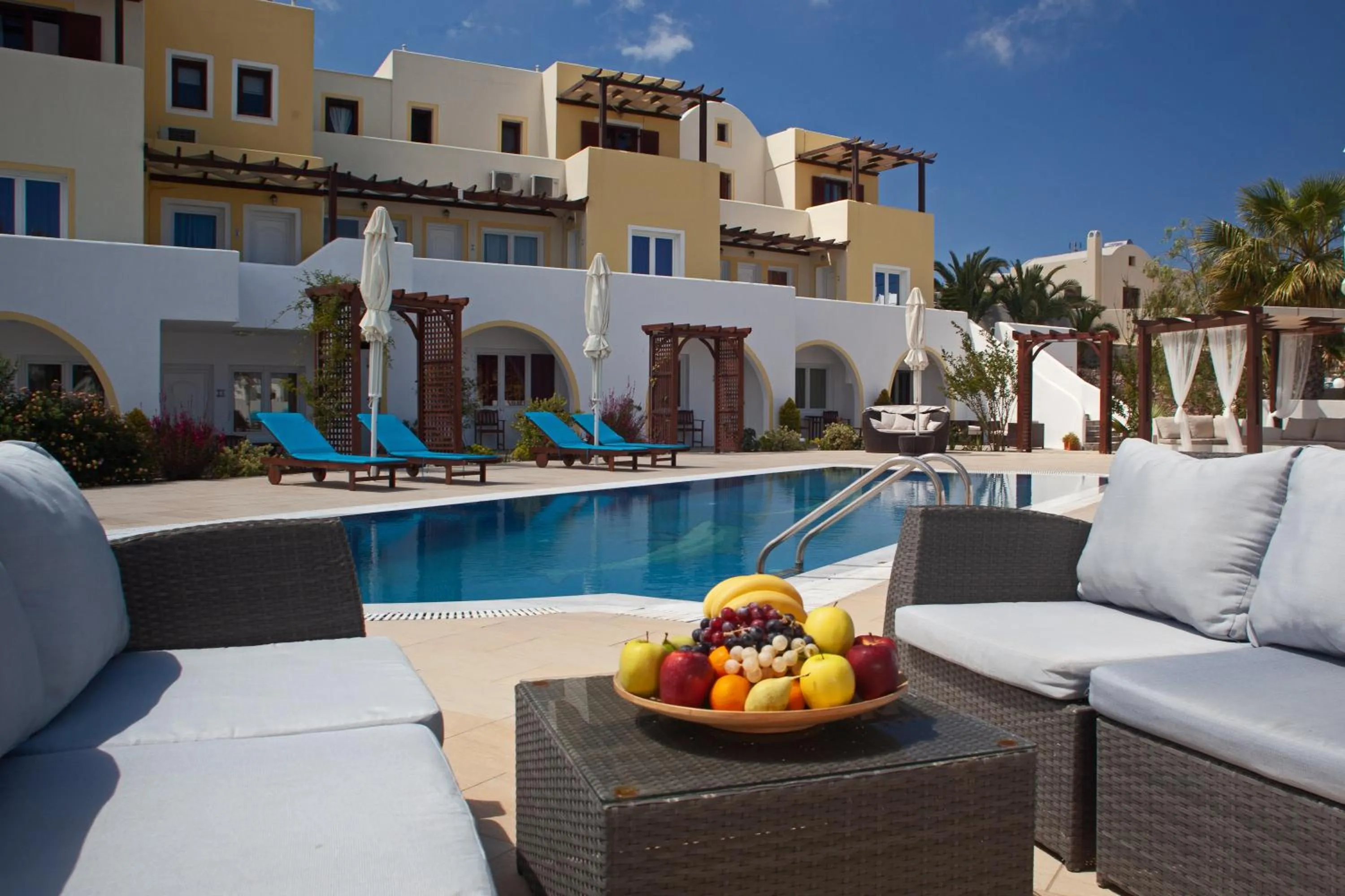 Patio in Arlene Suites