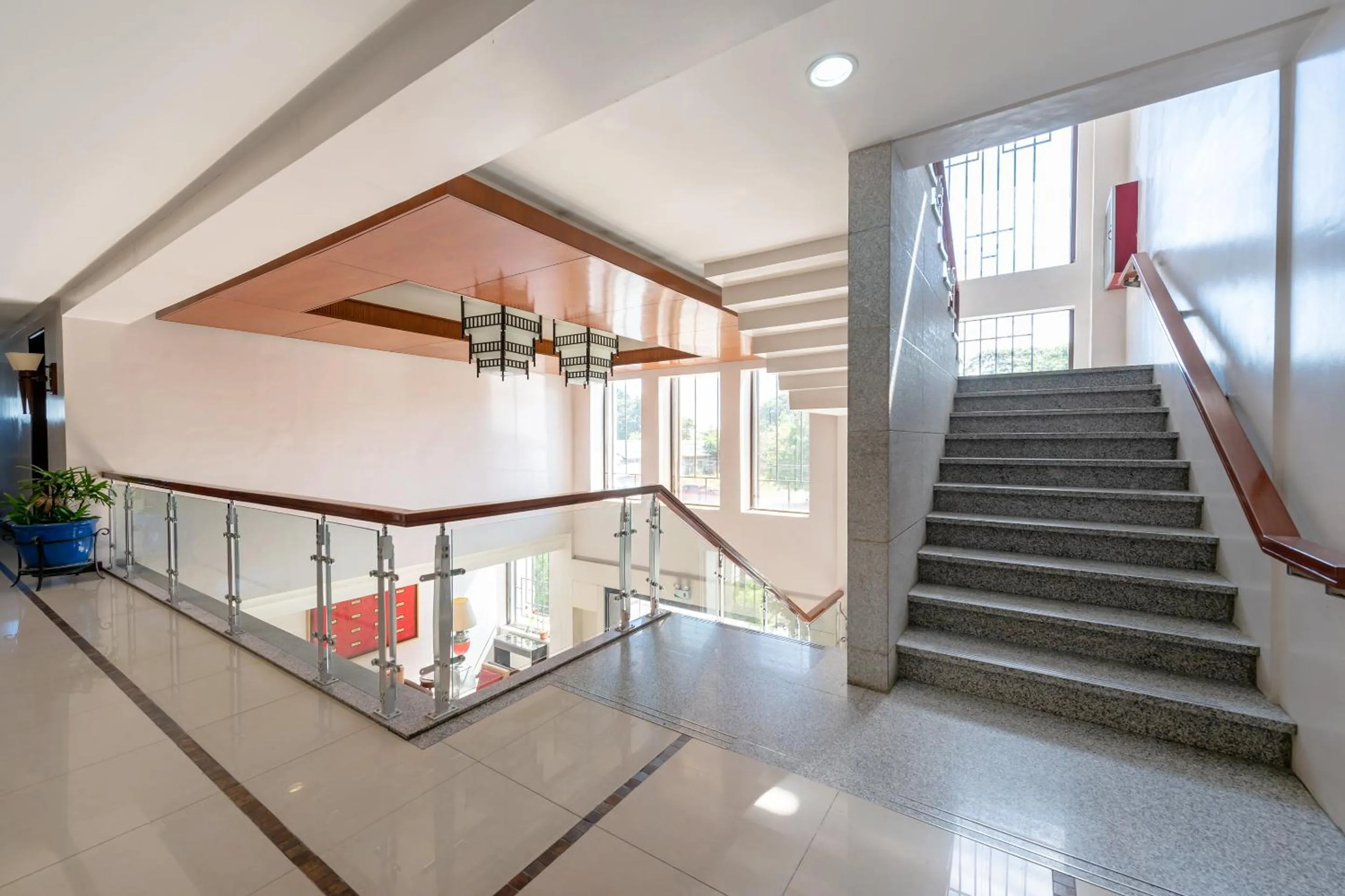 Lobby or reception in Capital O 176 Bliss Hotel