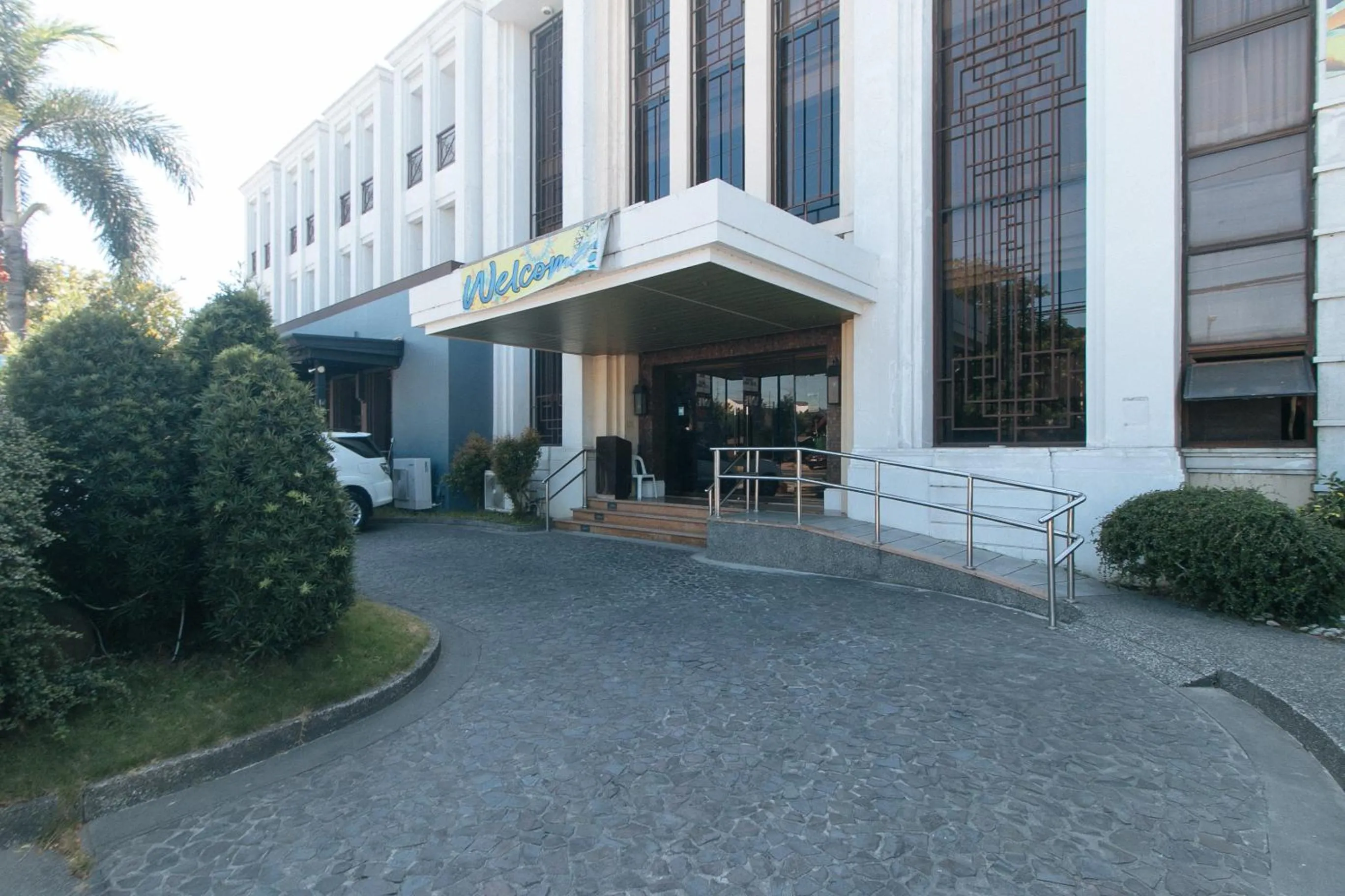 Bliss Hotel San Fernando Pampanga City