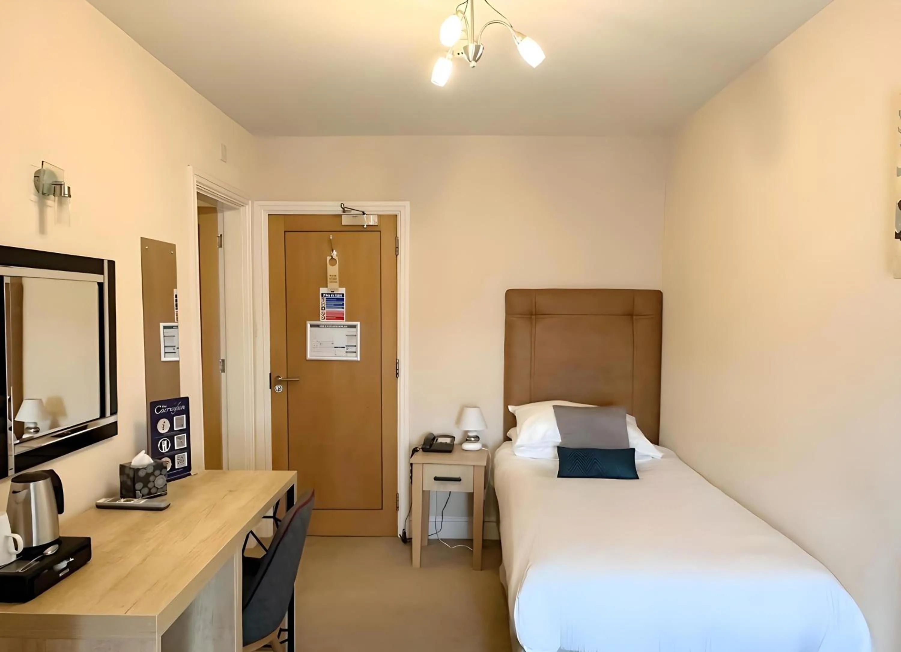 Bed in Caerwylan Hotel