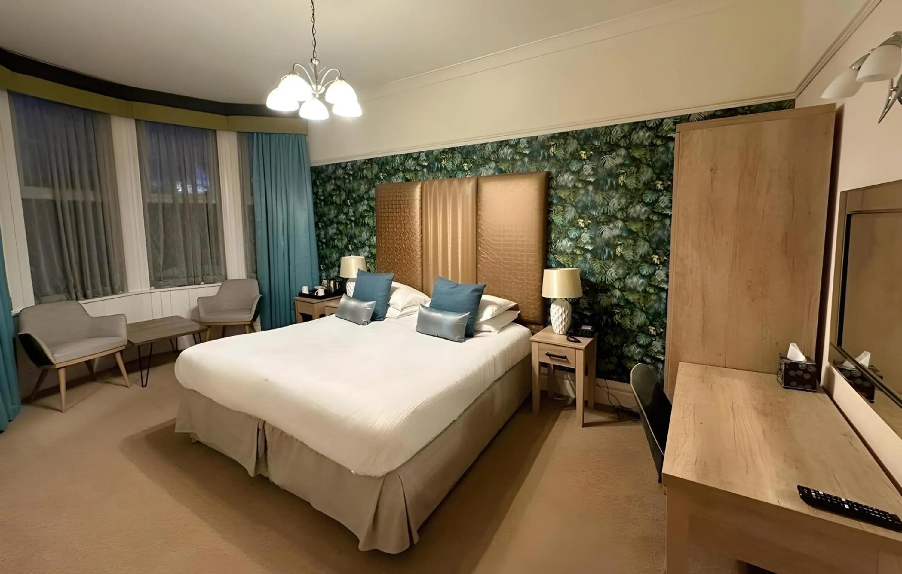 Bed in Caerwylan Hotel