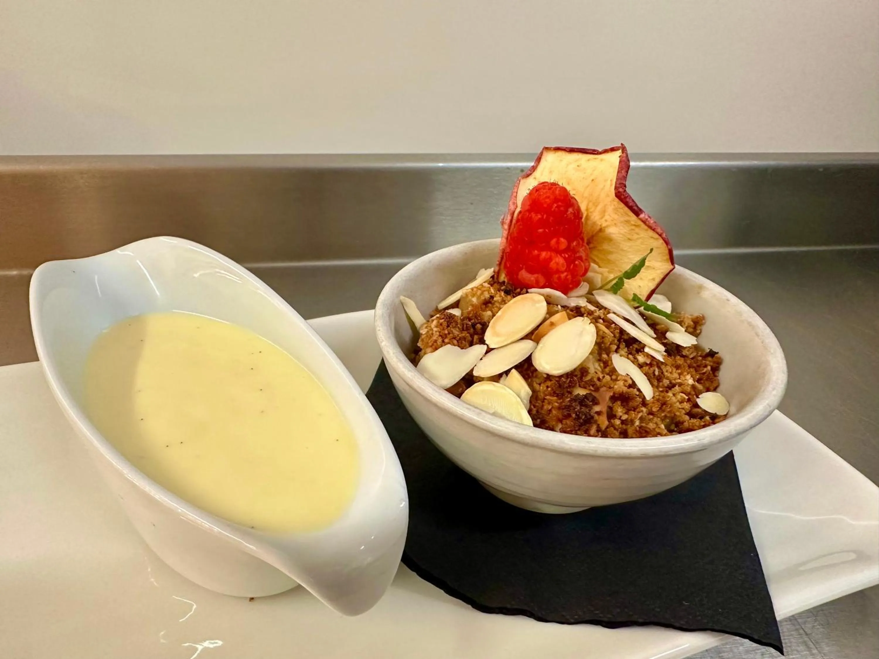 Food and drinks in Caerwylan Hotel