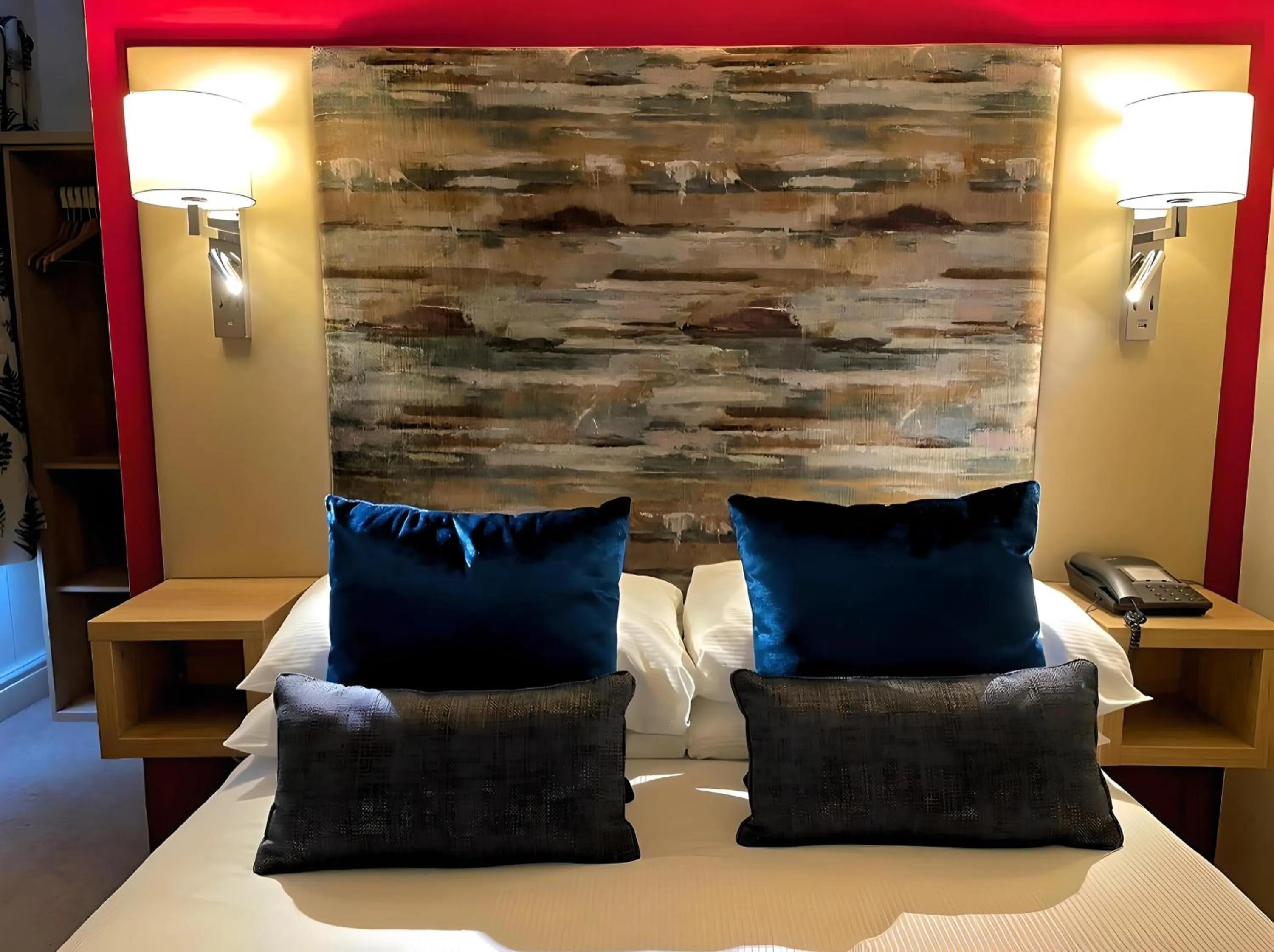 Bed in Caerwylan Hotel