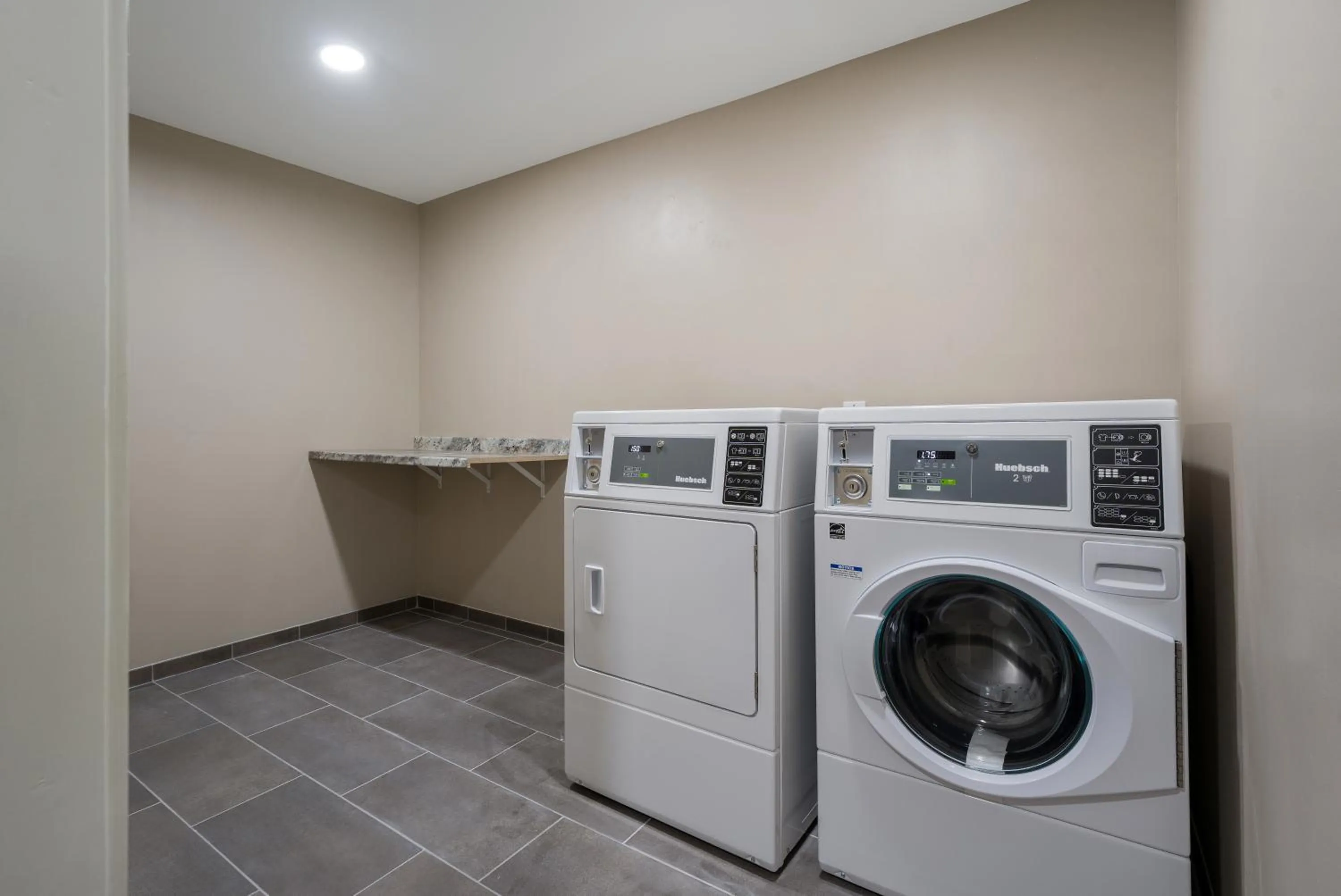 laundry in Sleep Inn Madison