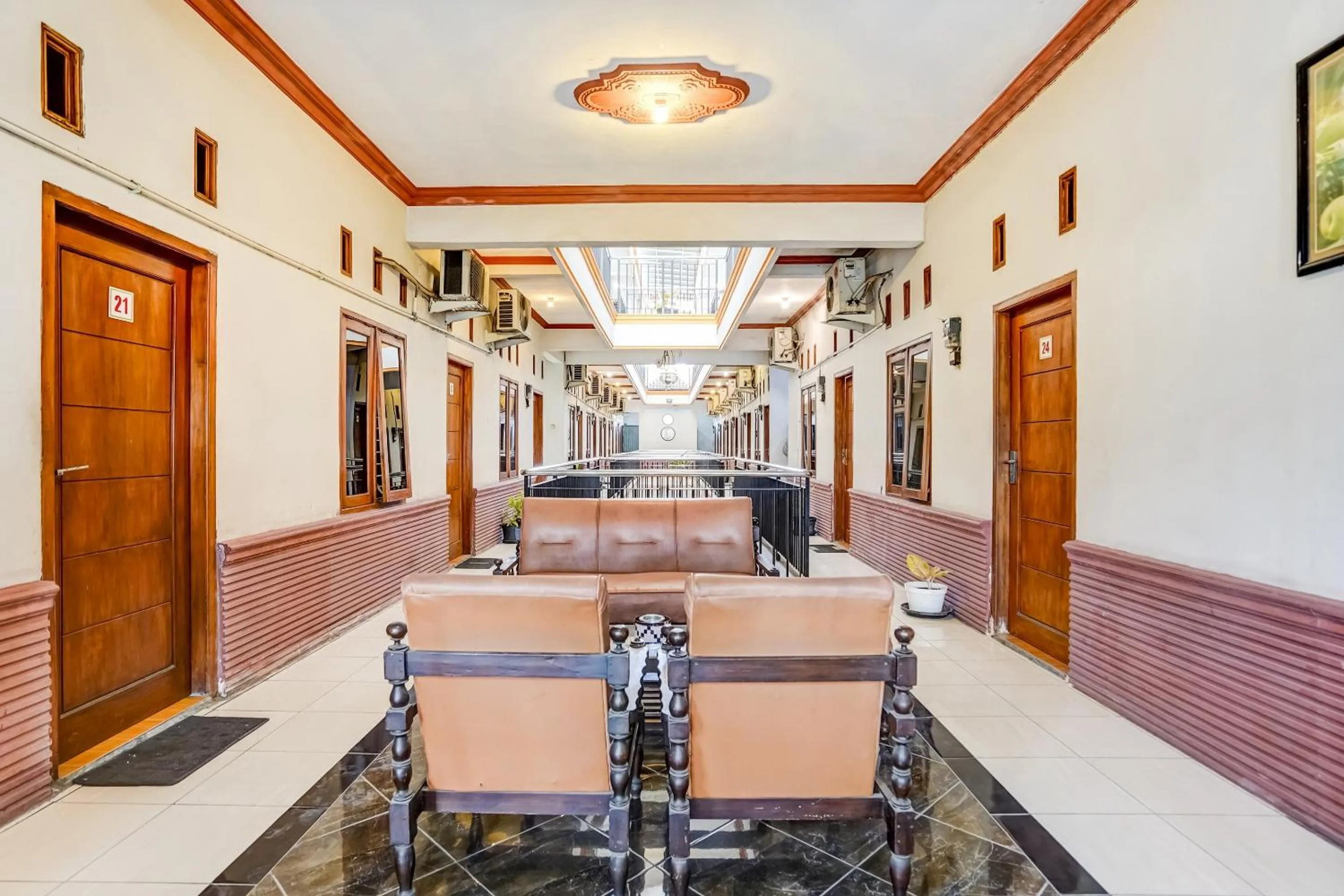 Lobby or reception in OYO 91292 Pondok Inap Shofwa 1