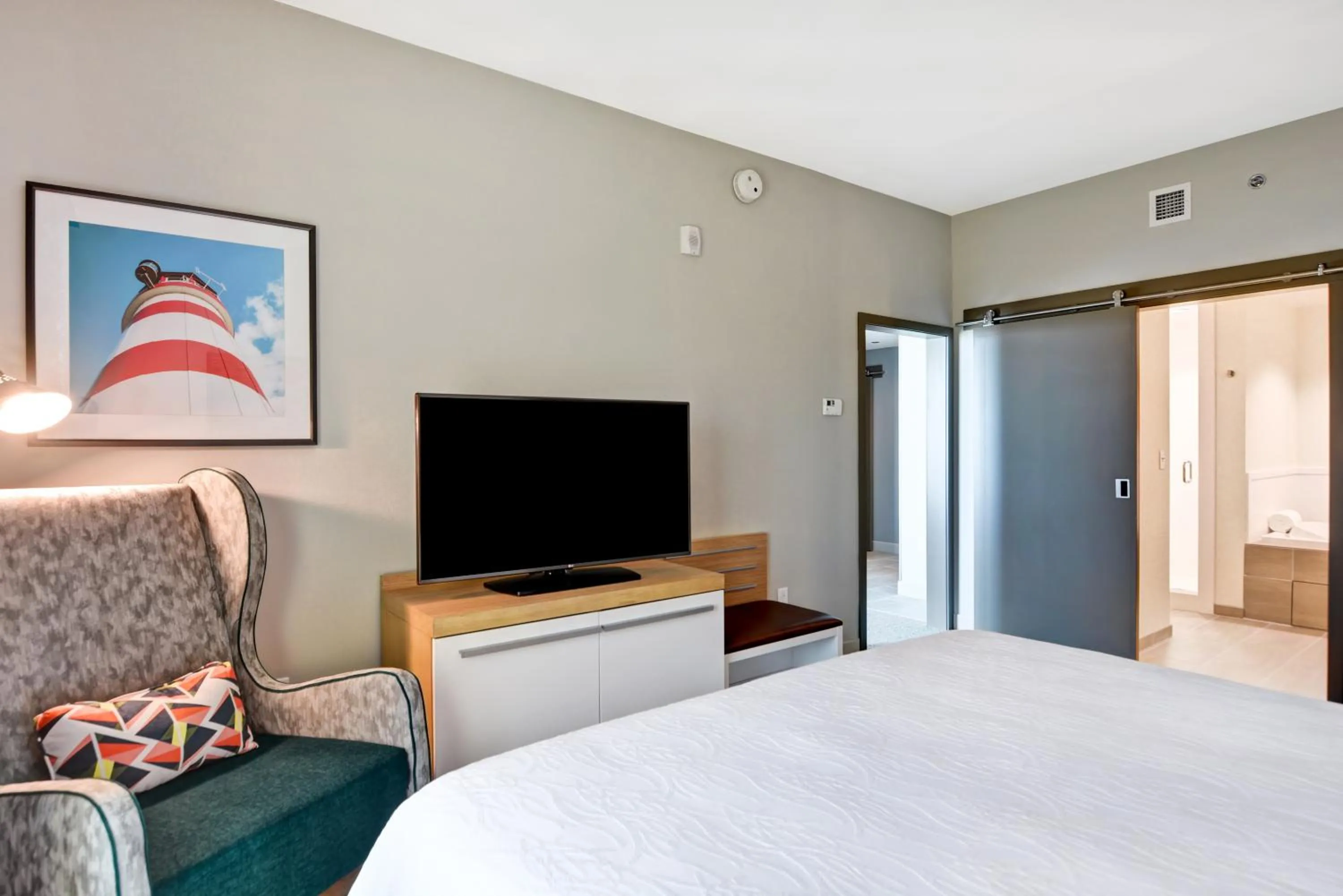 Bedroom, Bed in Hilton Garden Inn Biloxi