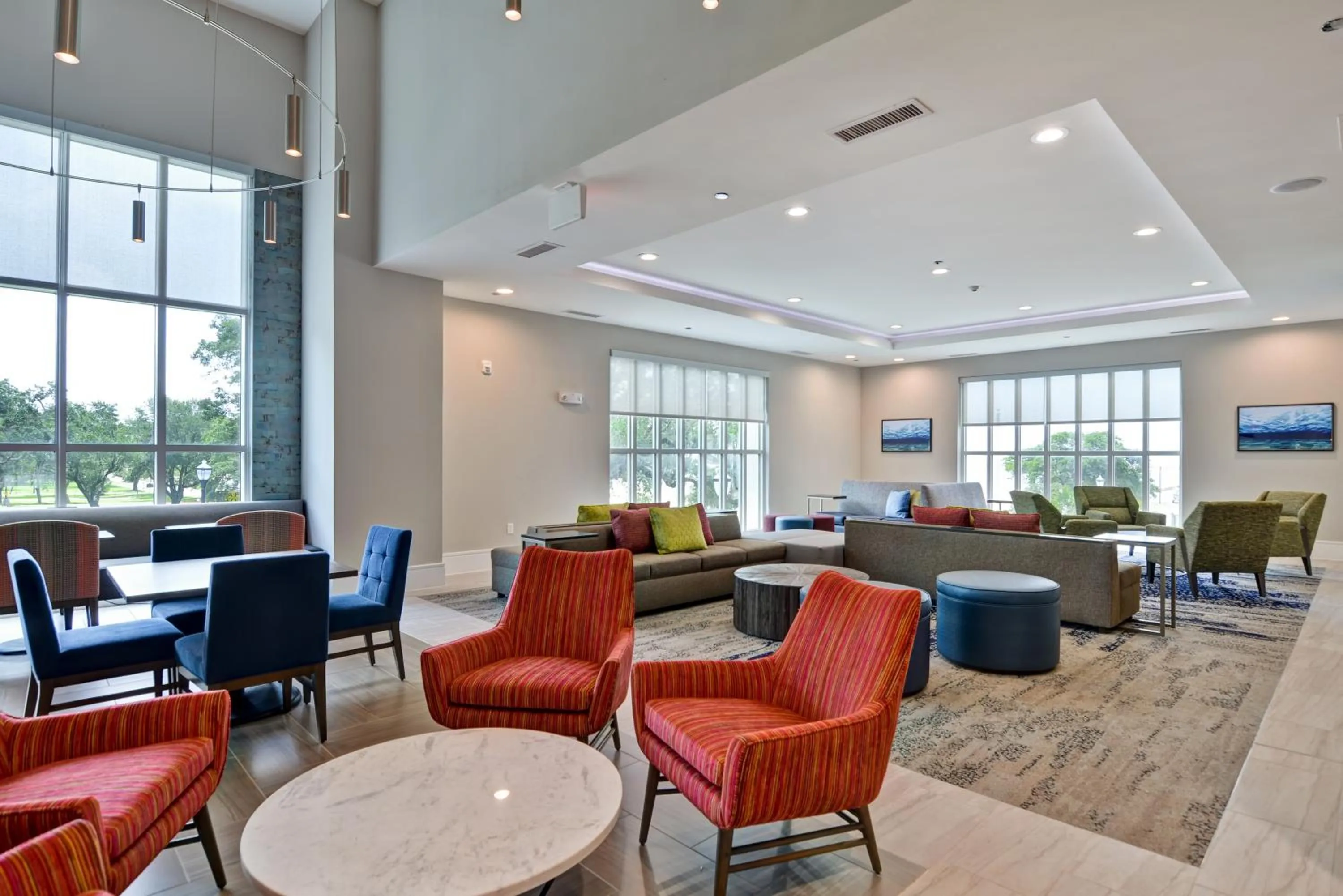 Lobby or reception in Hilton Garden Inn Biloxi