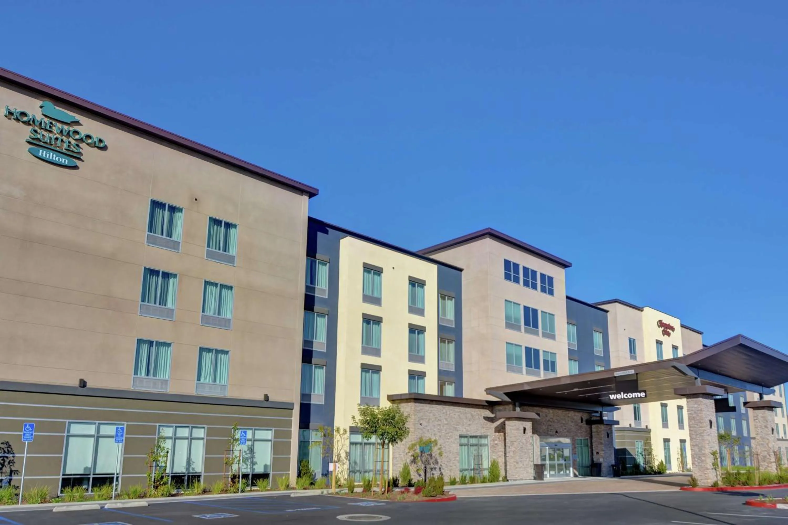 Property building in Homewood Suites By Hilton Chula Vista Eastlake