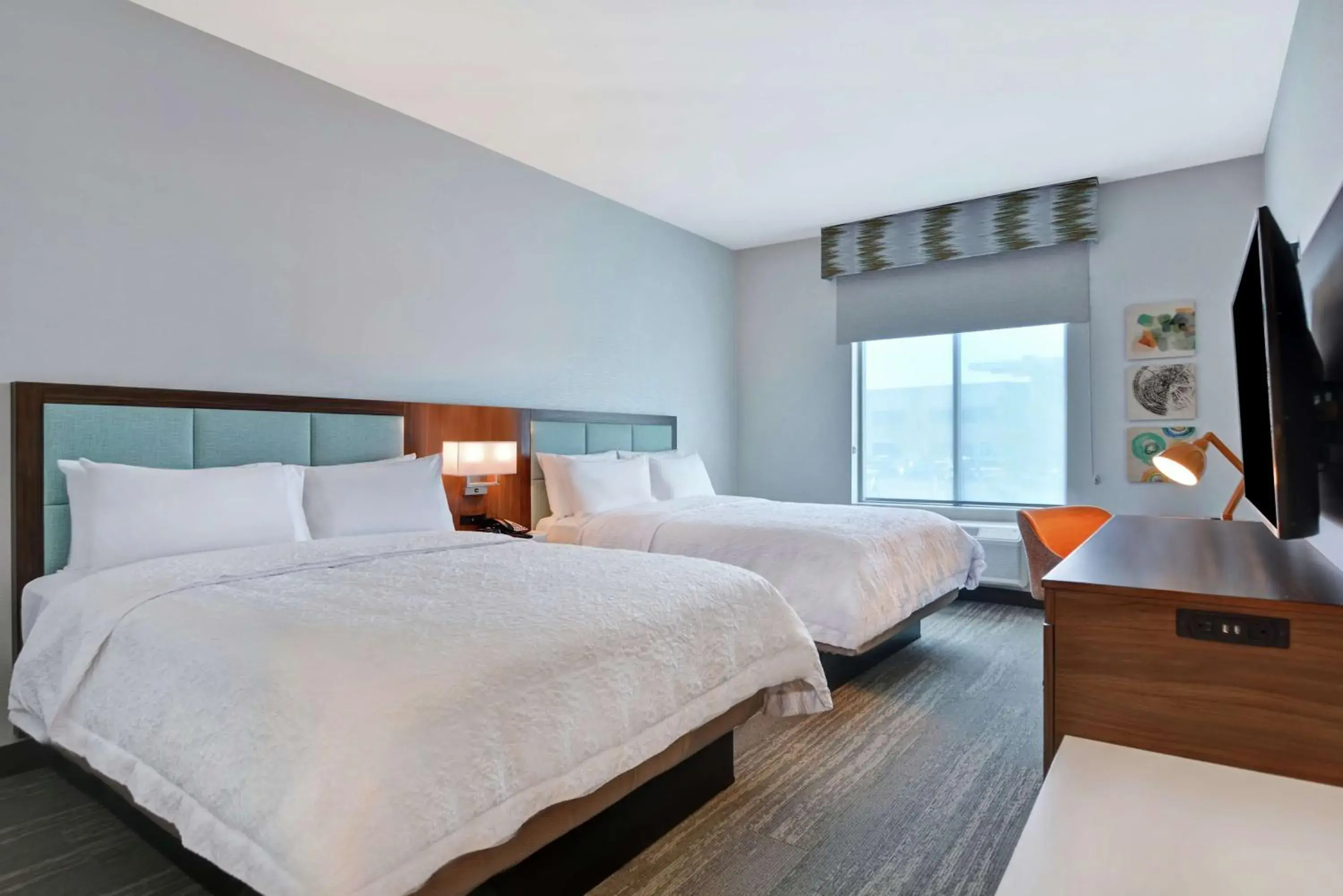 Queen Room with Two Queen Beds - Mobility Access/Non-Smoking in Hampton Inn Chula Vista Eastlake Queen Room with Two Queen Beds - Mobility Access/Non-Smoking in Hampton Inn Chula Vista Eastlake