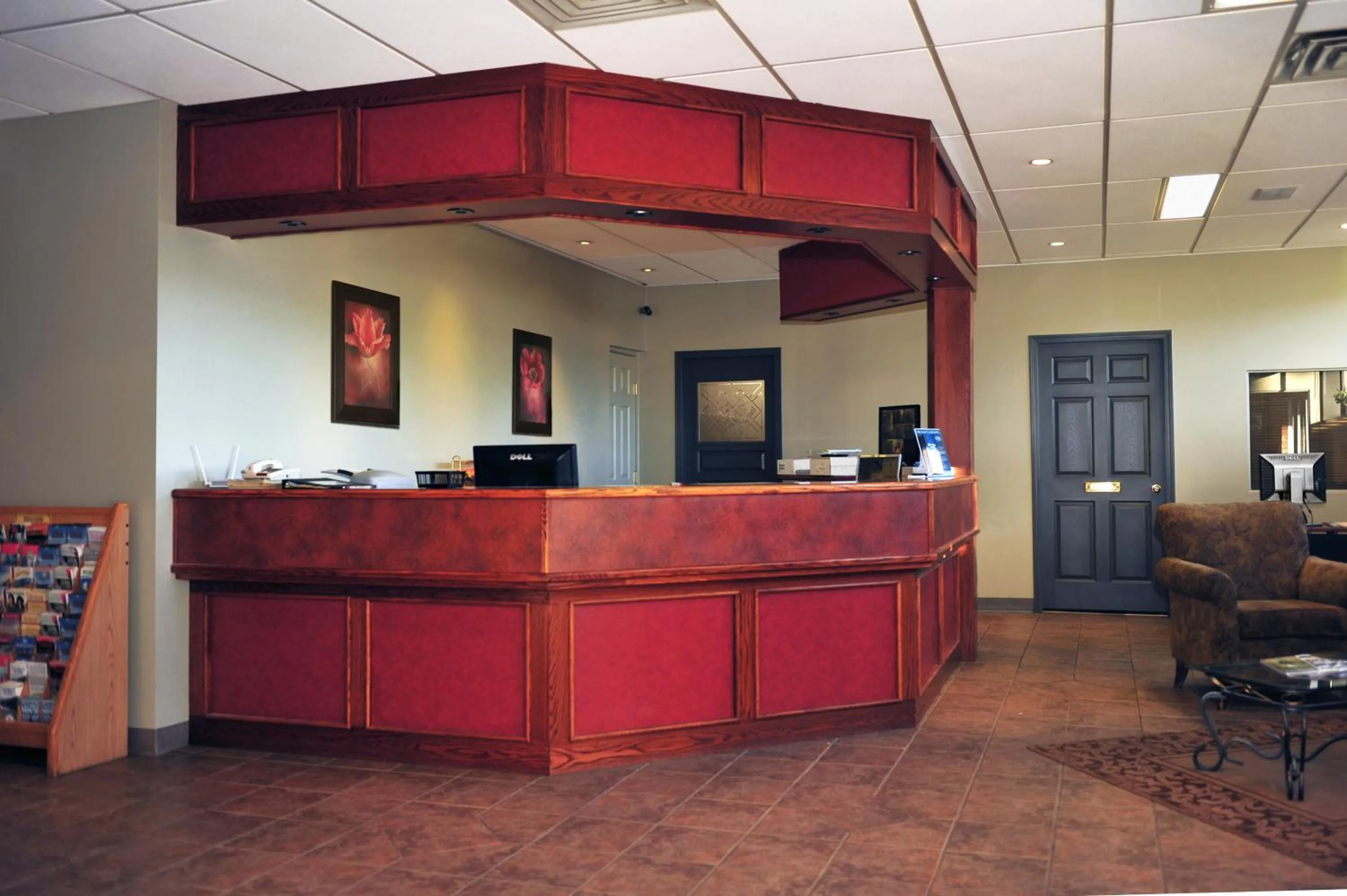 Lobby or reception in Ramada by Wyndham Williams Lake