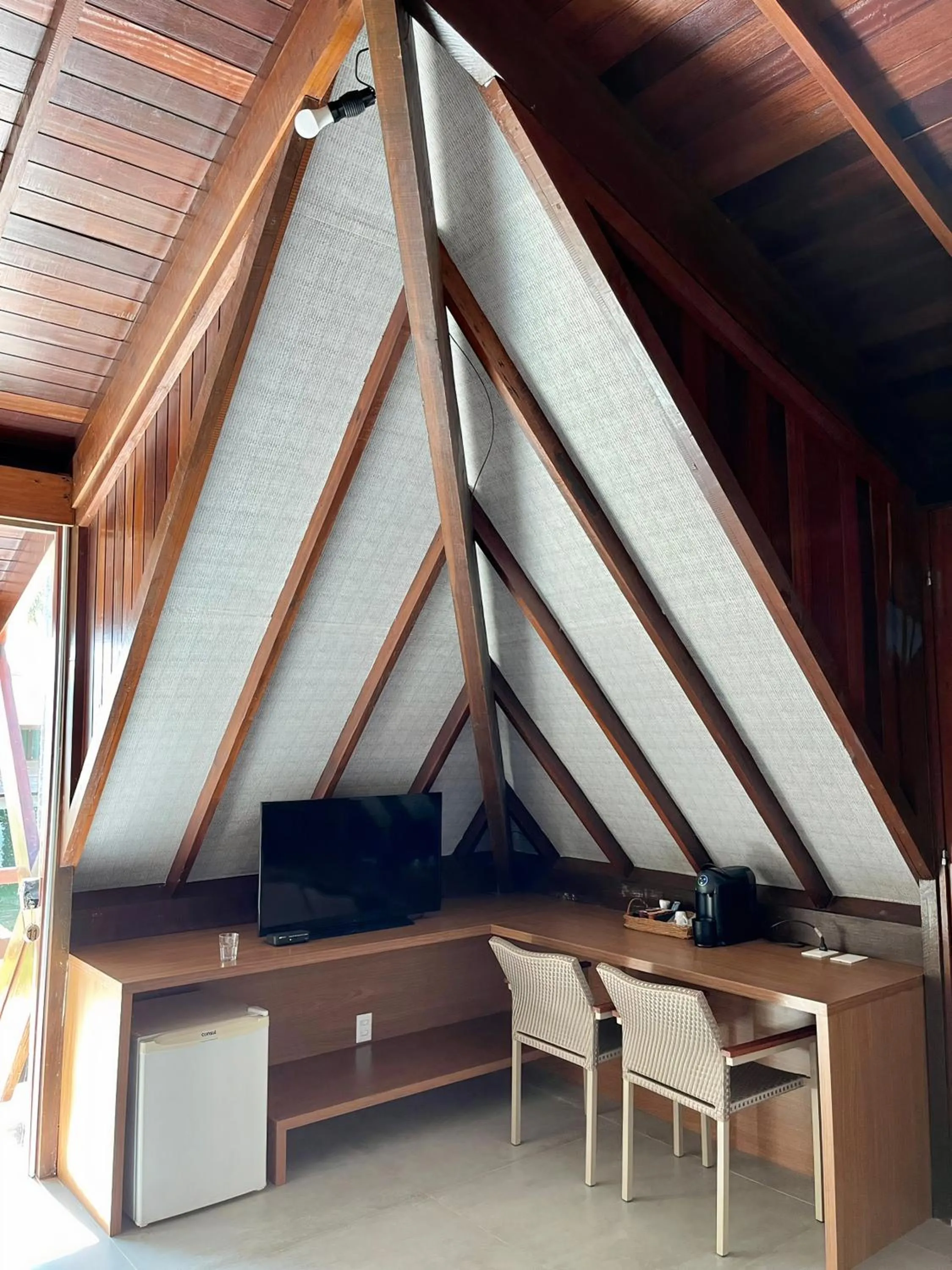 TV and multimedia in Pontal dos Carneiros Beach Bungalows