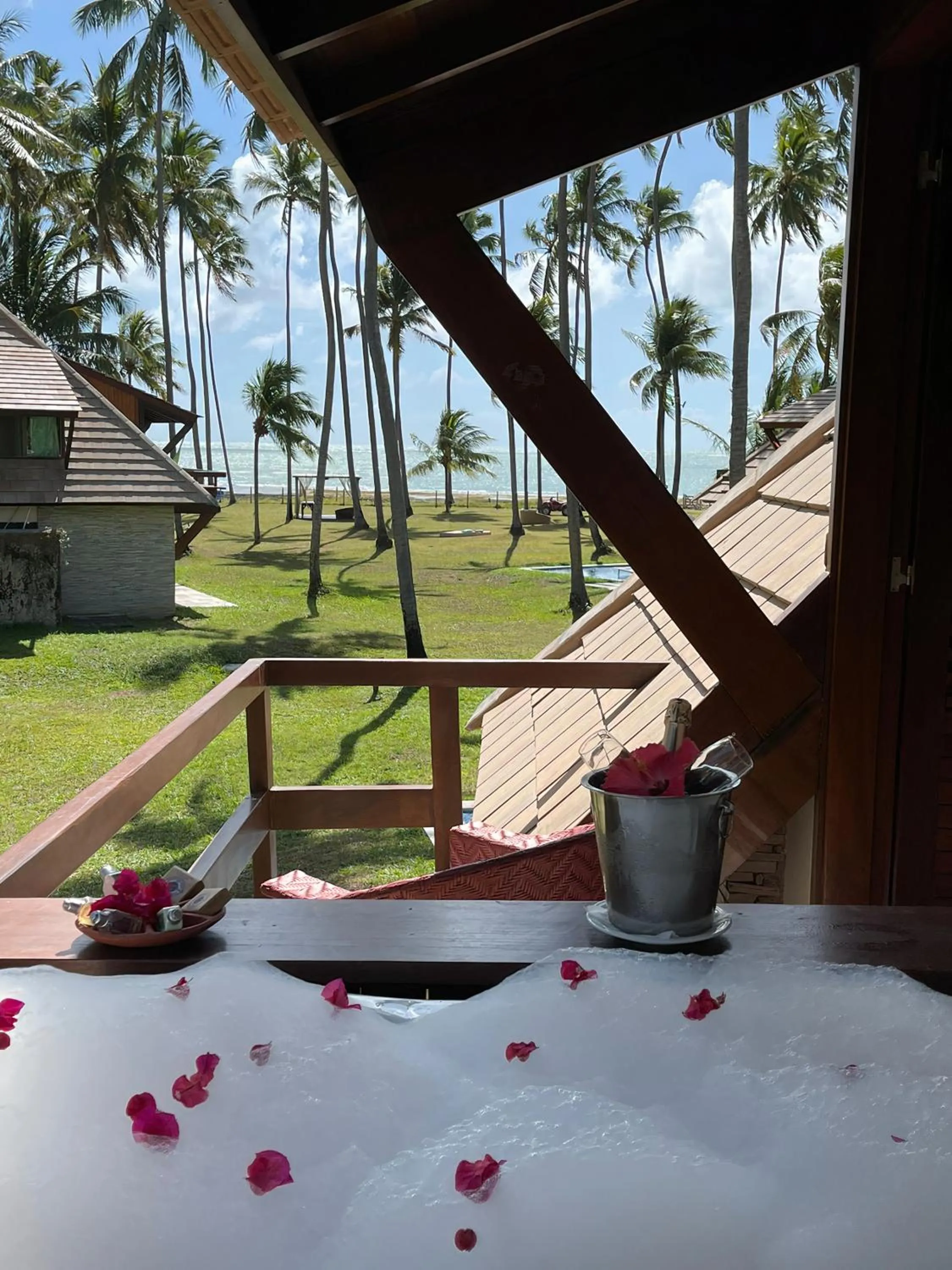 Day in Pontal dos Carneiros Beach Bungalows