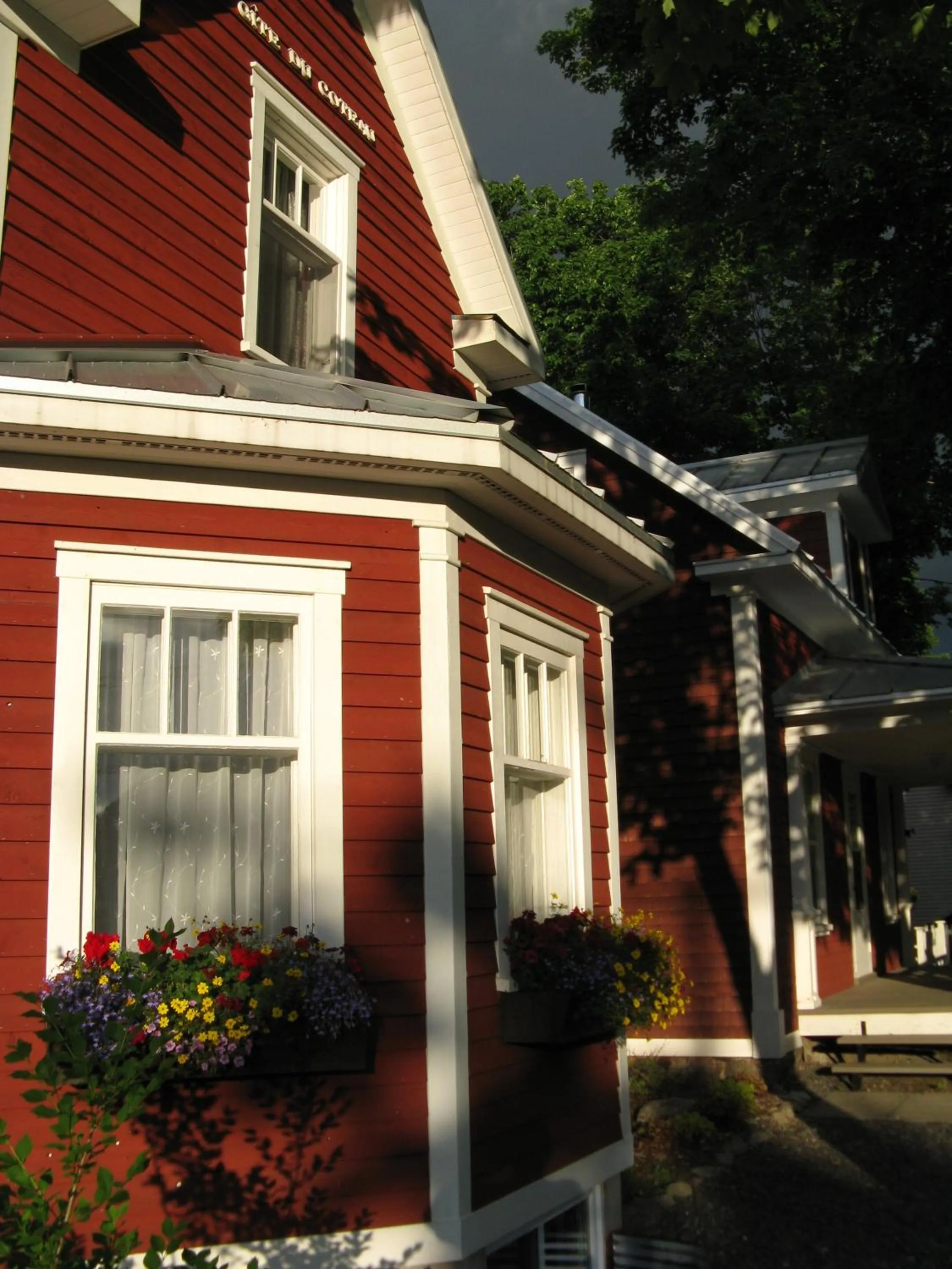 Facade/entrance in Le Gîte Du Coteau