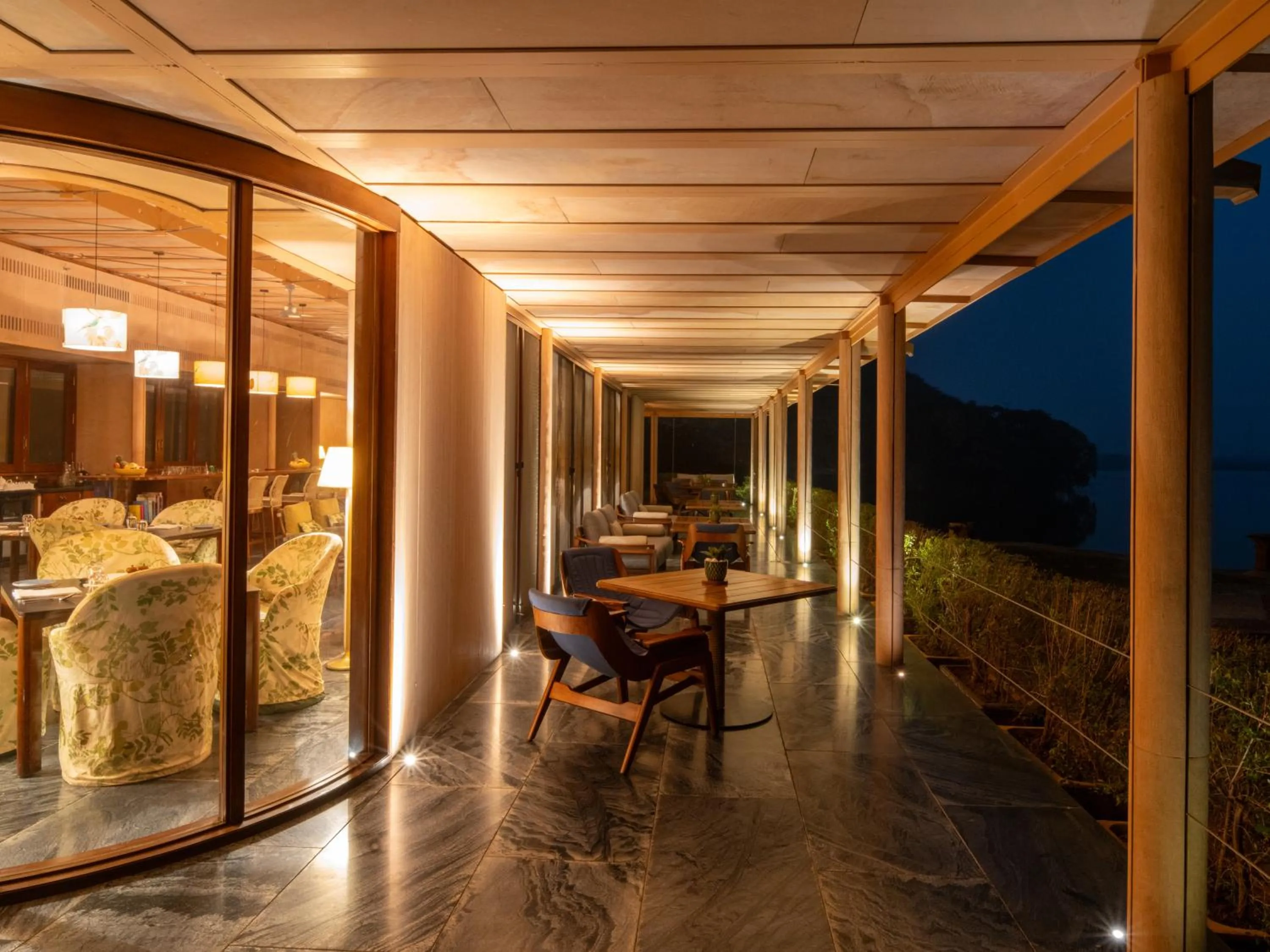 Restaurant/places to eat in RAAS Chhatrasagar, Nimaj, District Pali