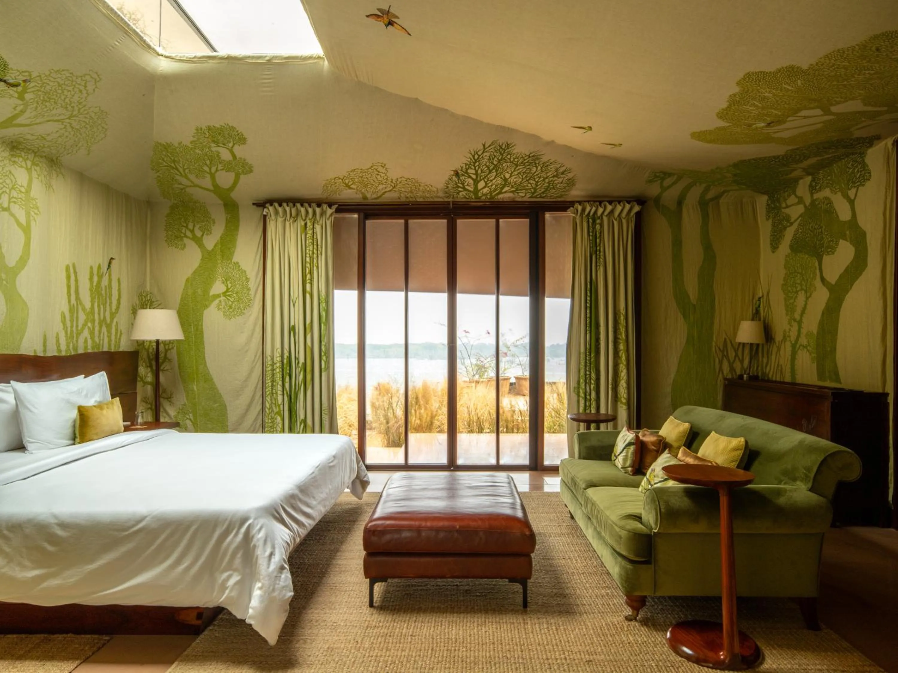 Bedroom, Bed in RAAS Chhatrasagar, Nimaj, District Pali