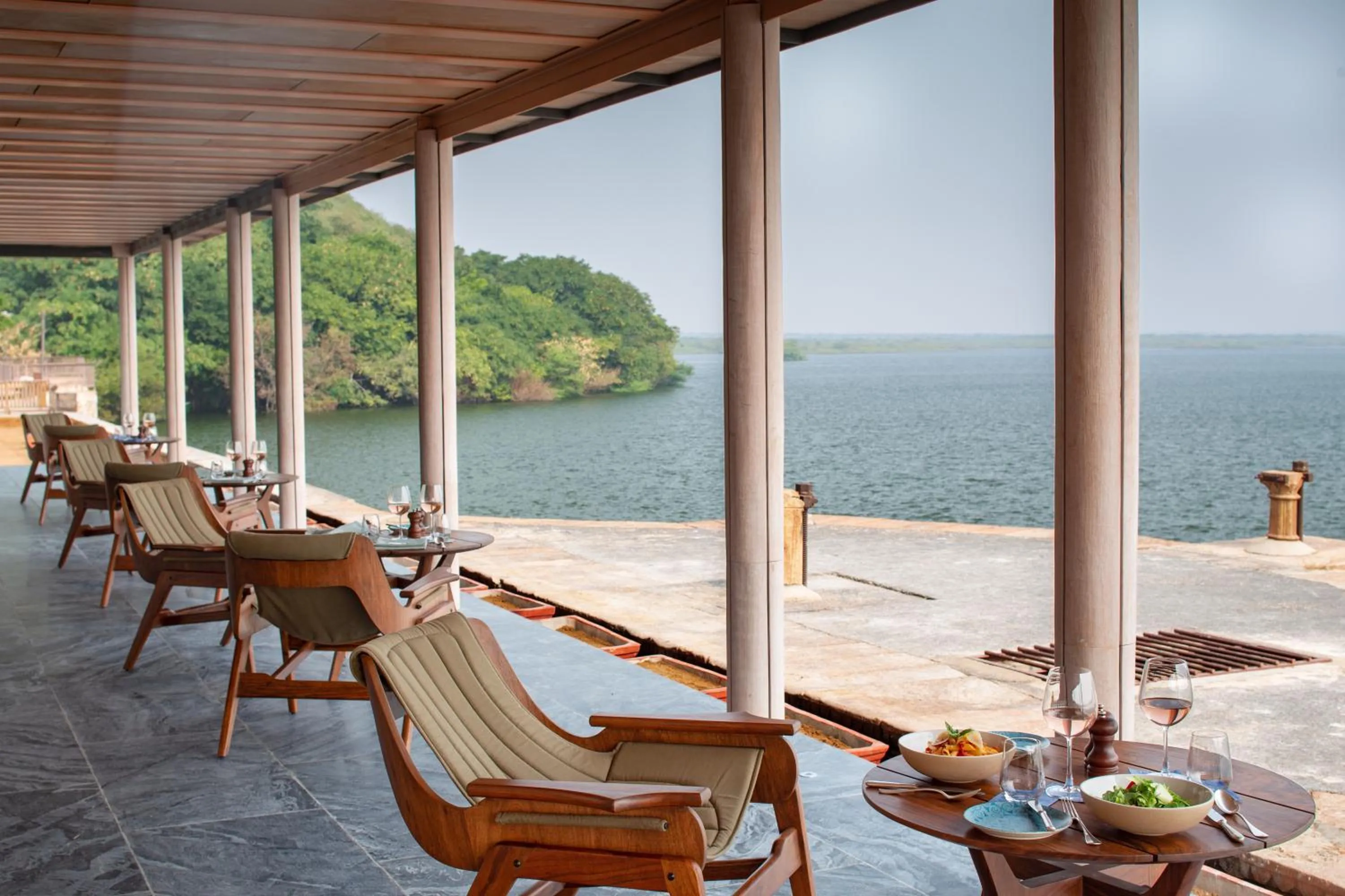 Restaurant/places to eat in RAAS Chhatrasagar, Nimaj, District Pali