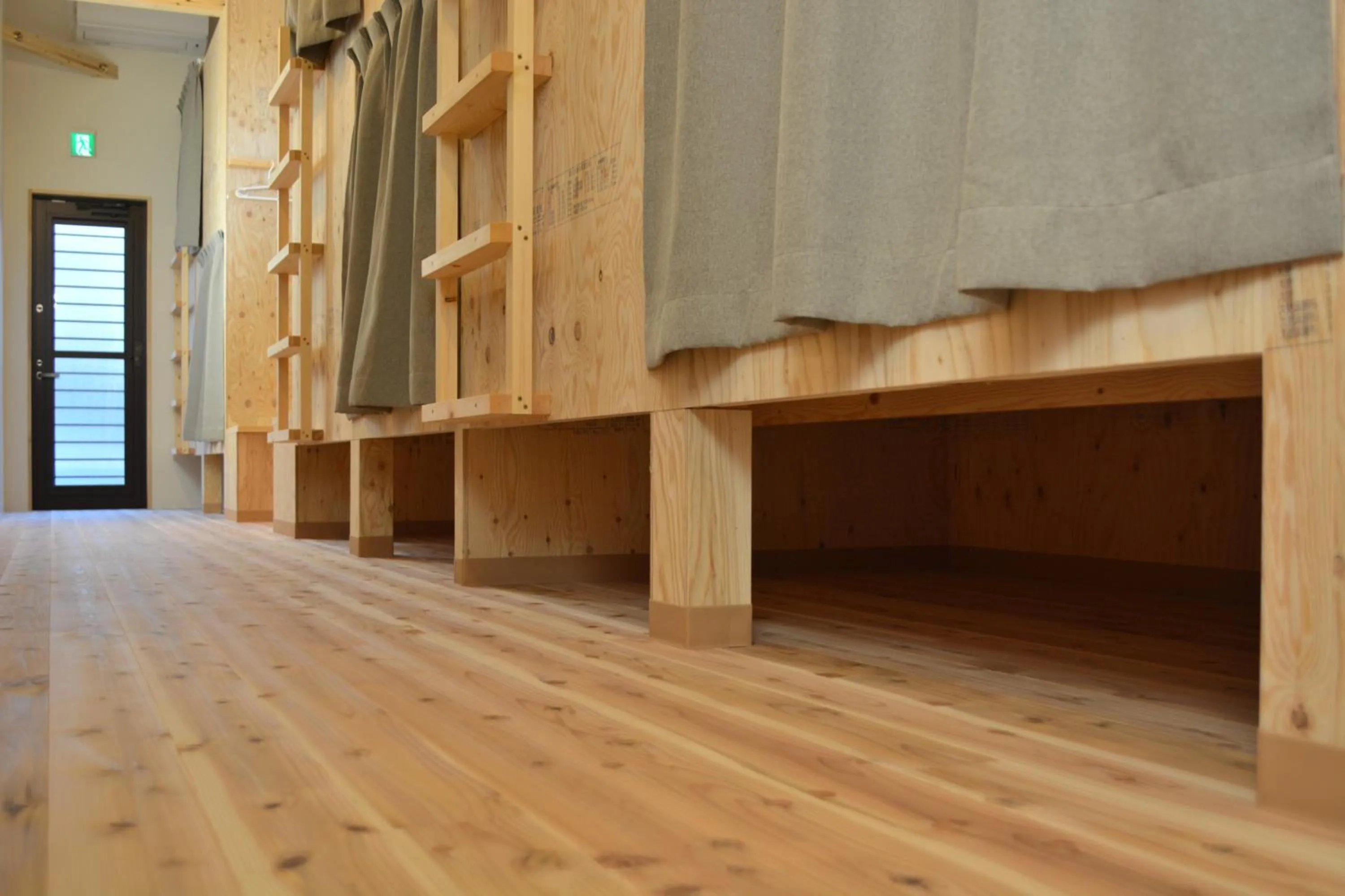 bunk bed in BED N CHILL Shippoya 七宝屋