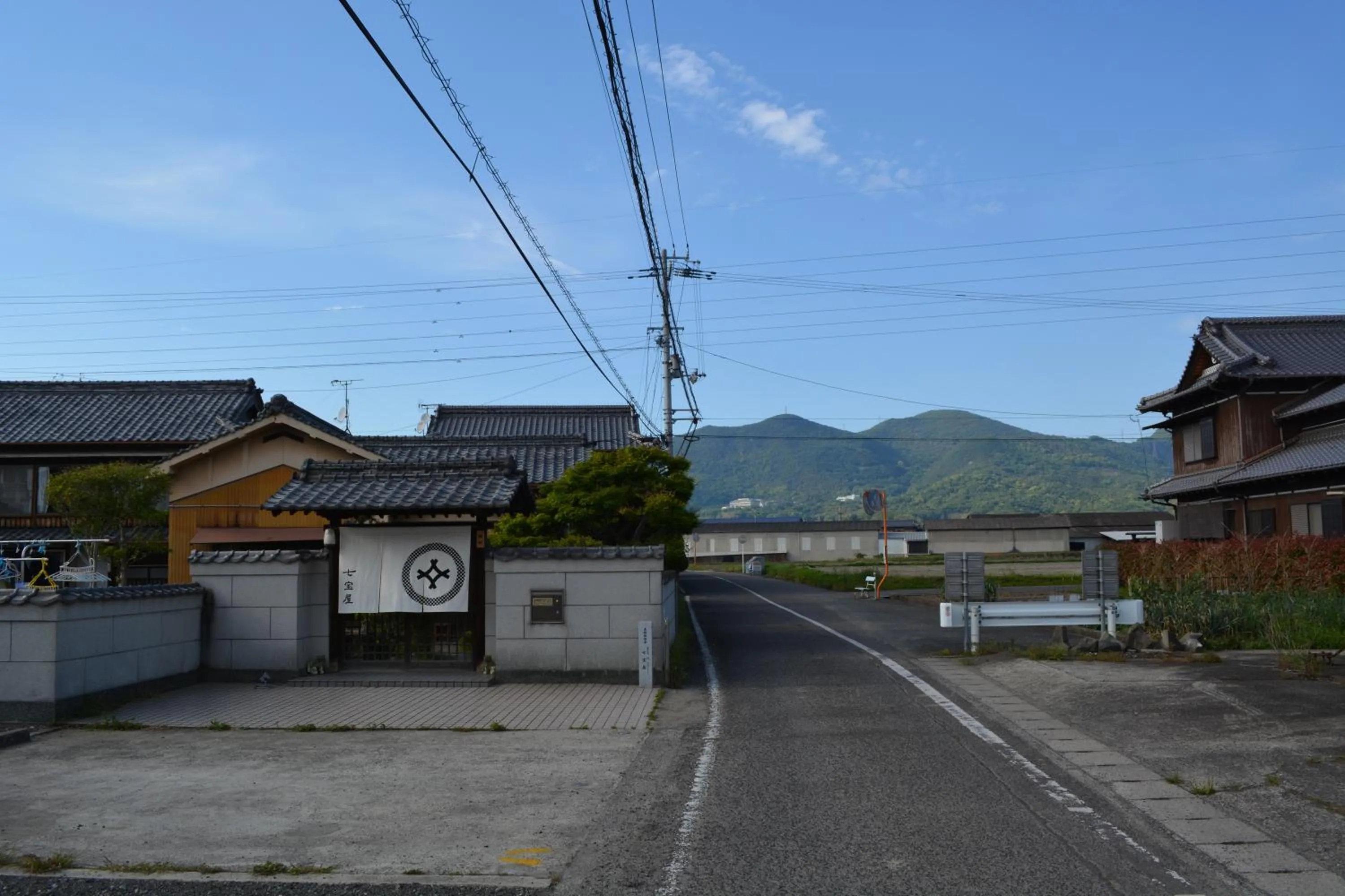 Property building in BED N CHILL Shippoya 七宝屋