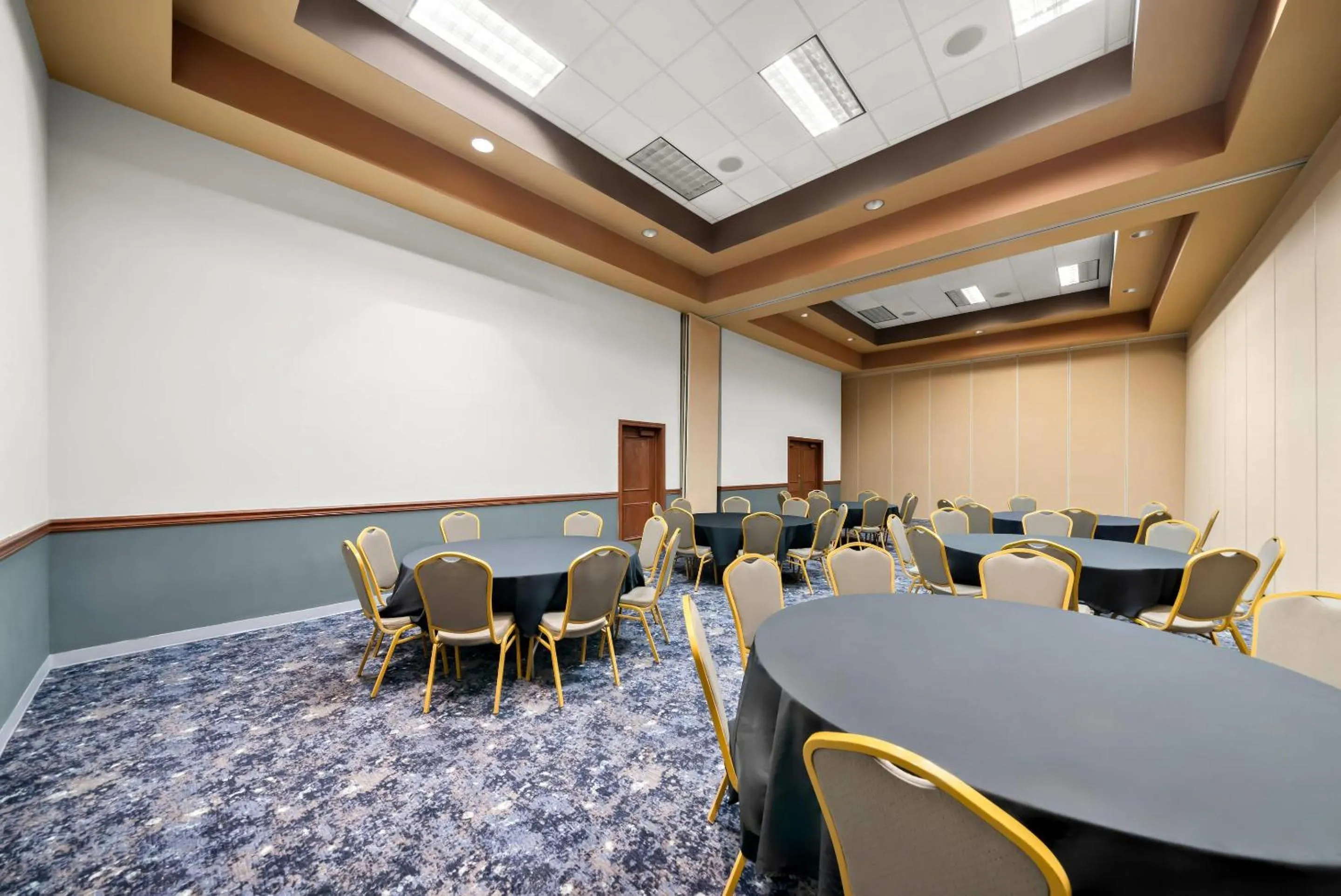 Meeting/conference room in Suburban Studios, Kearney
