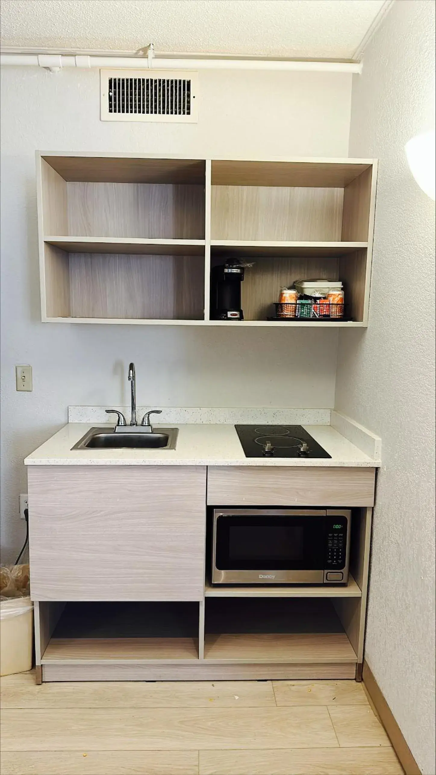 King Suite with Two King Beds Kitchenette - Non-Smoking in Suburban Studios, Kearney King Suite with Two King Beds Kitchenette - Non-Smoking in Suburban Studios, Kearney