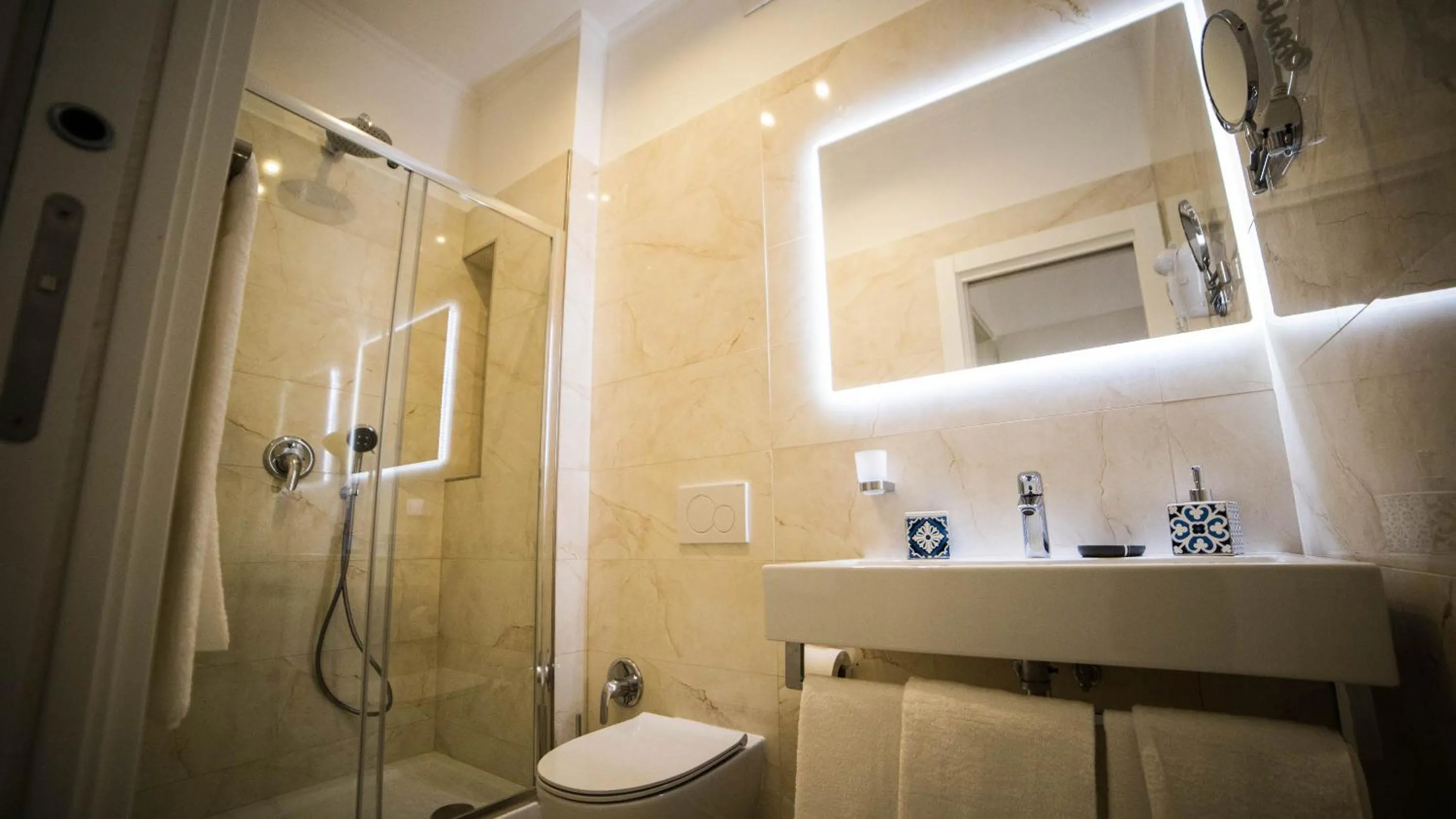 Shower in St. Peter Area Luxury Suites