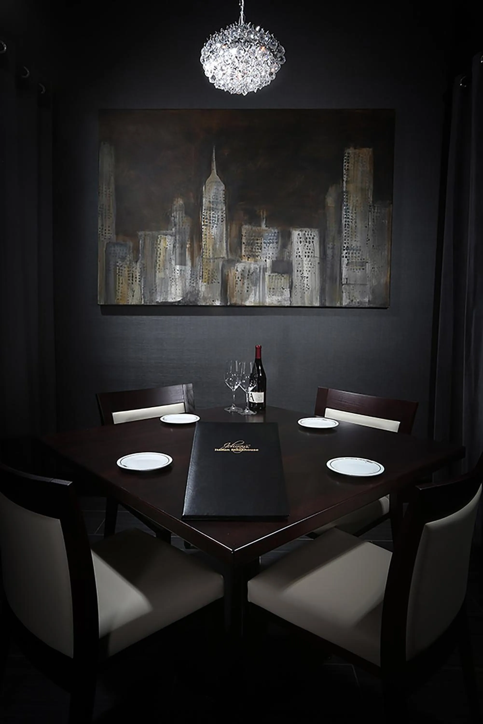 Restaurant/places to eat in Holiday Inn and Suites East Peoria by IHG