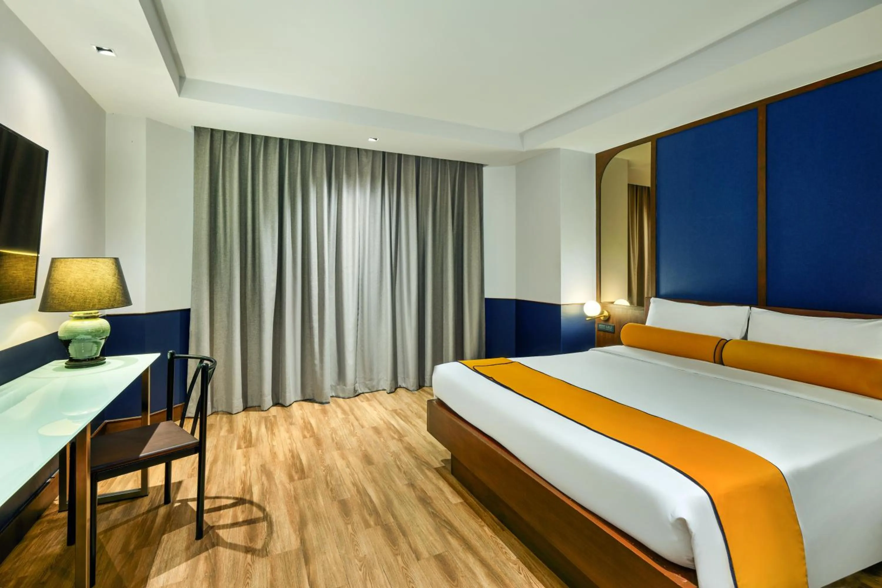 Bed in Graph Hotels Bangkok