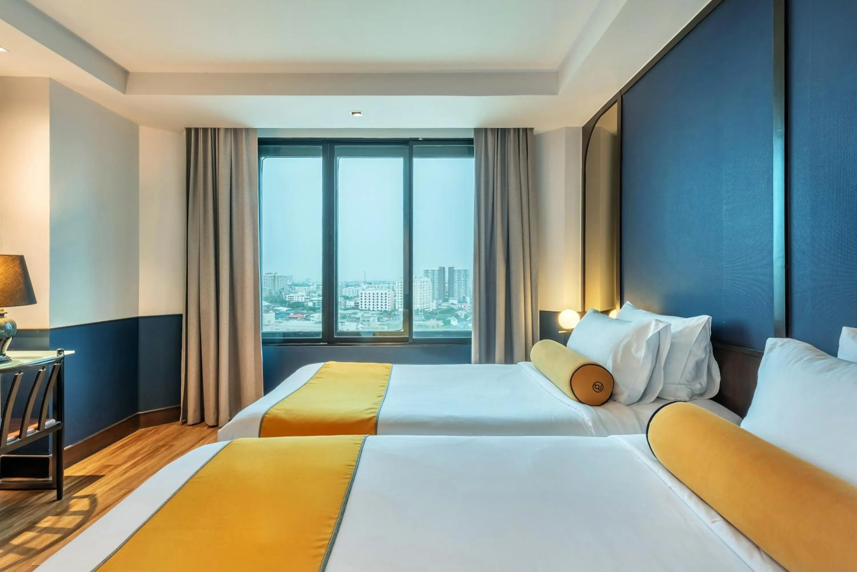 City view, Bed in Graph Hotels Bangkok