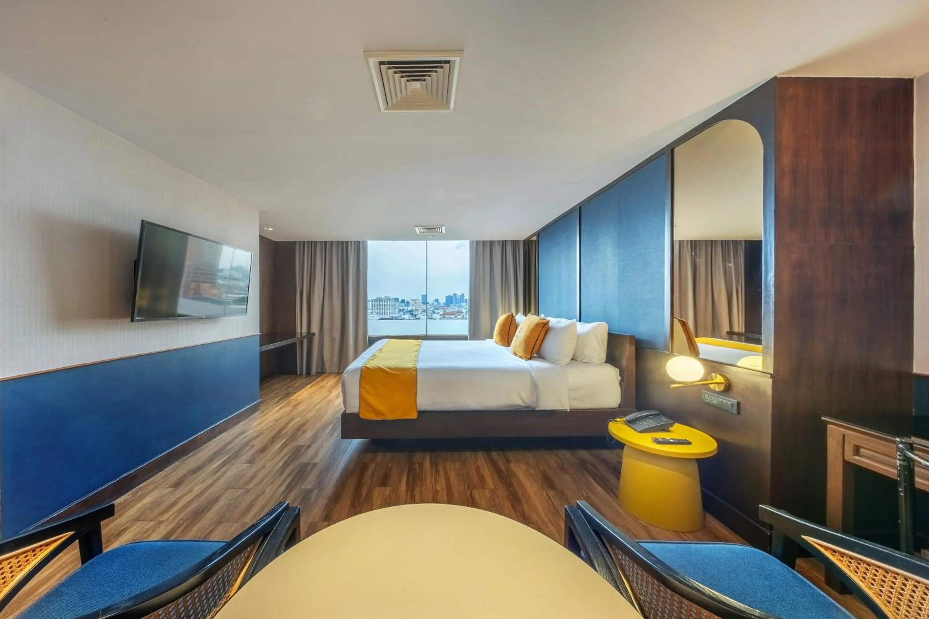 Bed in Graph Hotels Bangkok