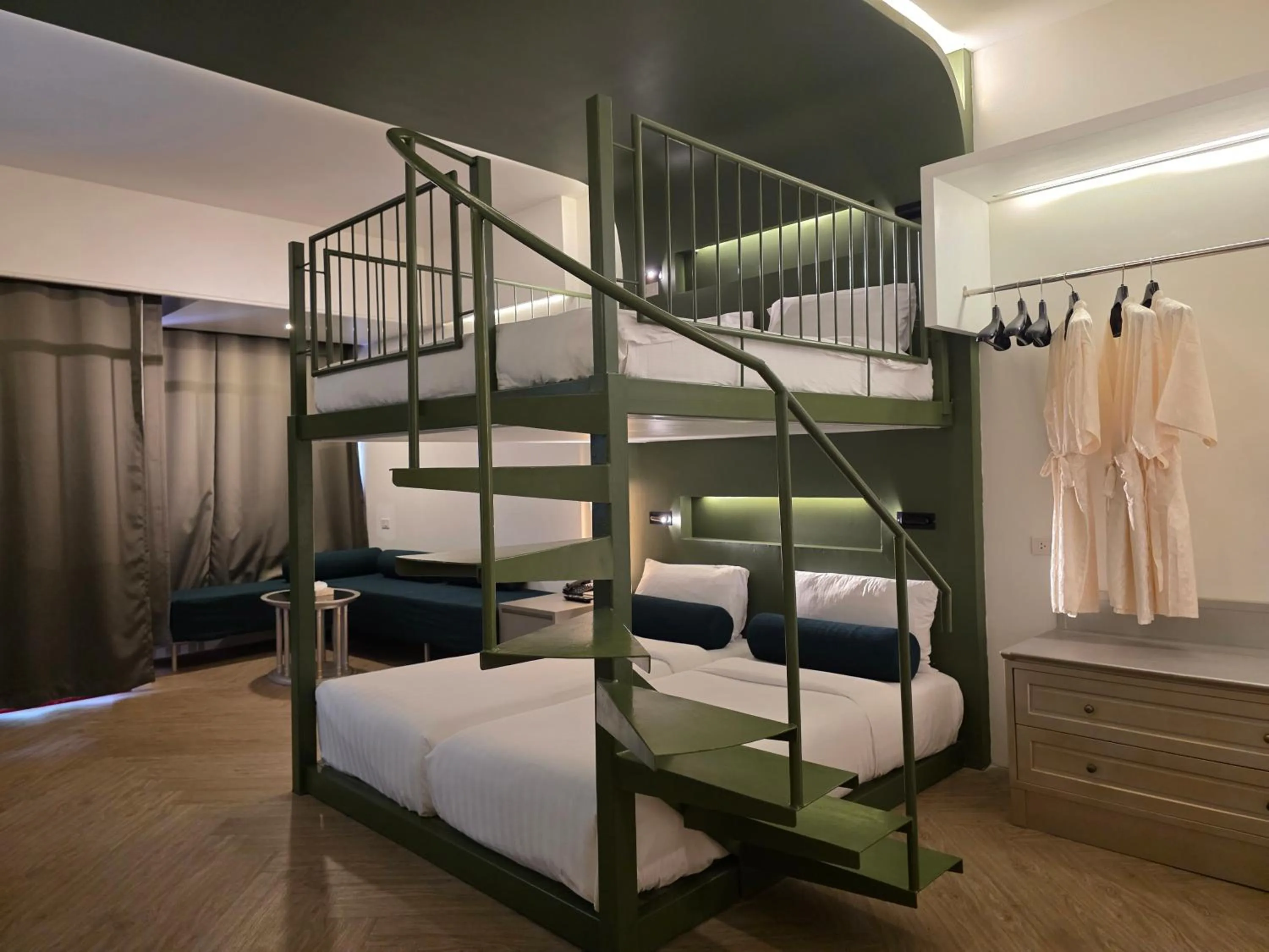 Bed in Chada Thai Village